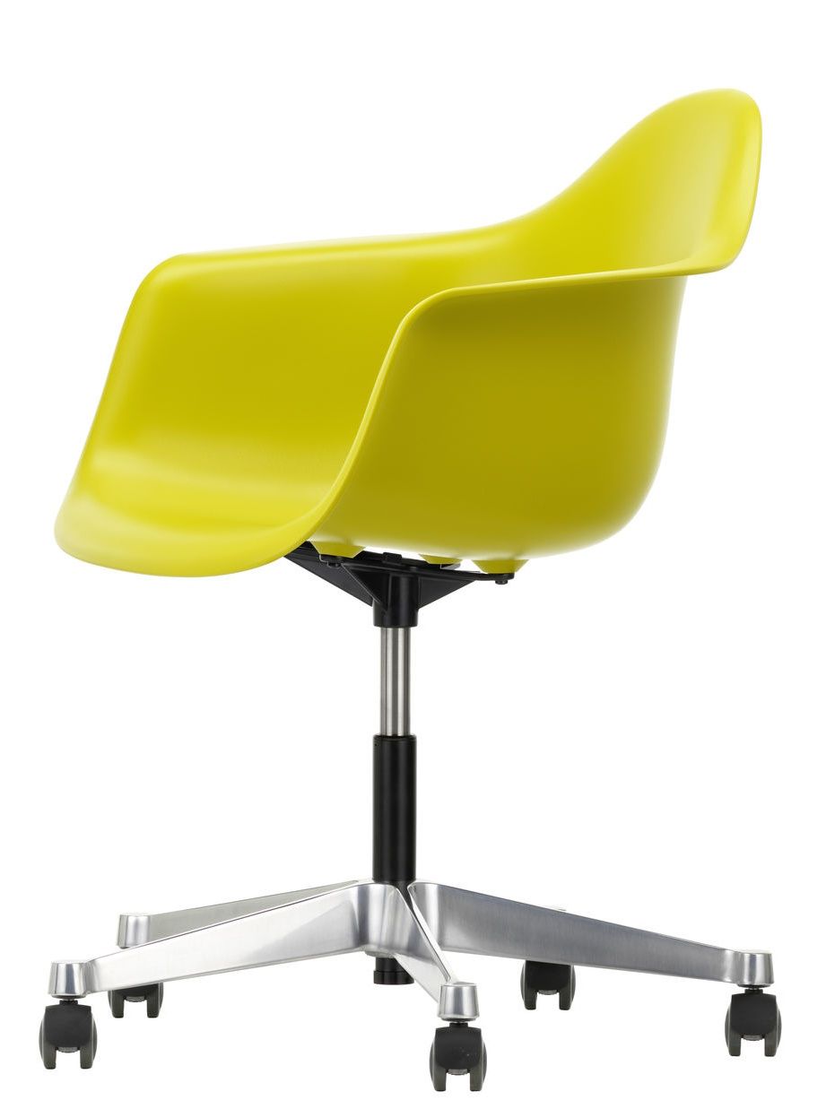 Eames Plastic Arm Chair PACC chaise Vitra