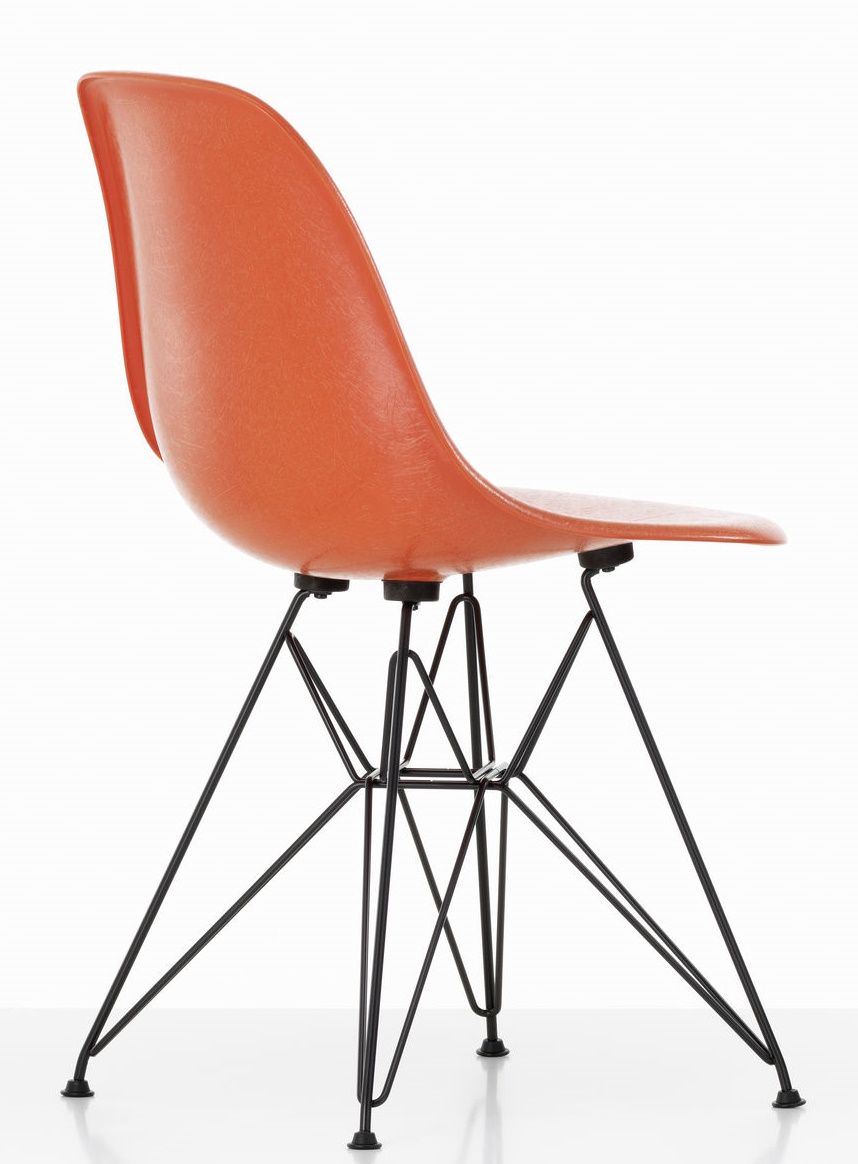 Eames Fiberglass Chair DSR chaise Vitra