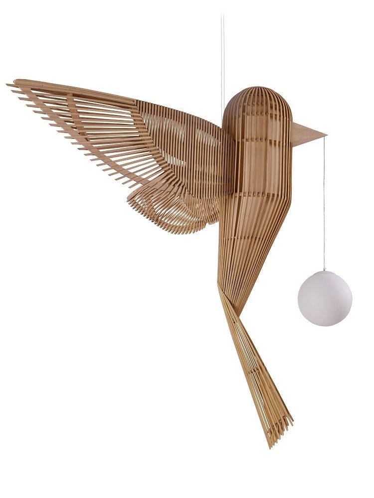 Big Bird Leuchte: Dimmbare Hängeleuchte in Vogelform aus Holz, moderne Design Leuchtenskulptur.