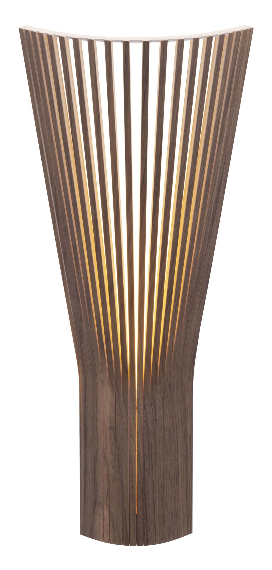 Secto 4236 Eckleuchte aus Walnussfurnier: Moderne Holzleuchte für indirekte Beleuchtung im Raum.