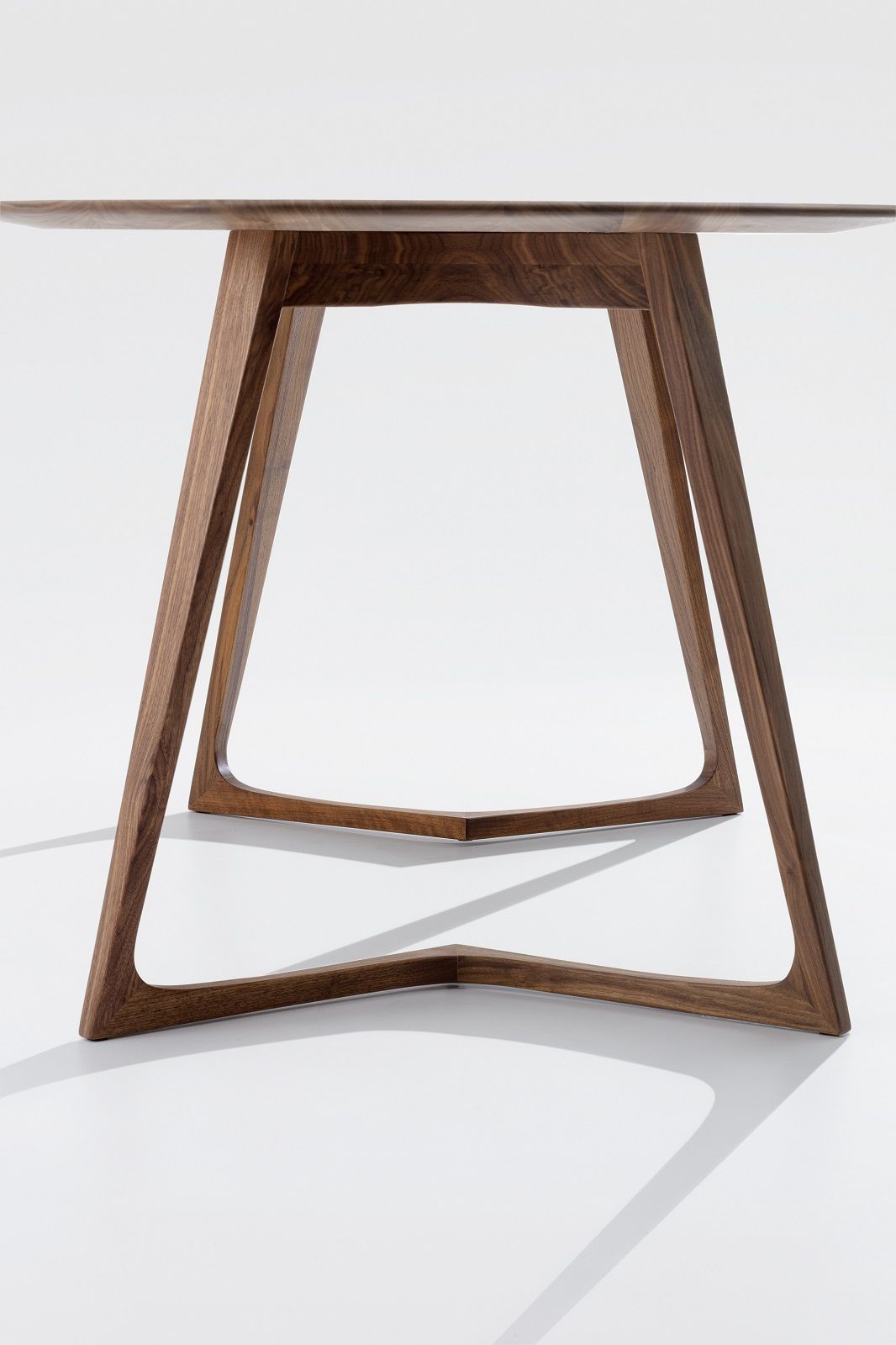 Twist Office table / bureau période