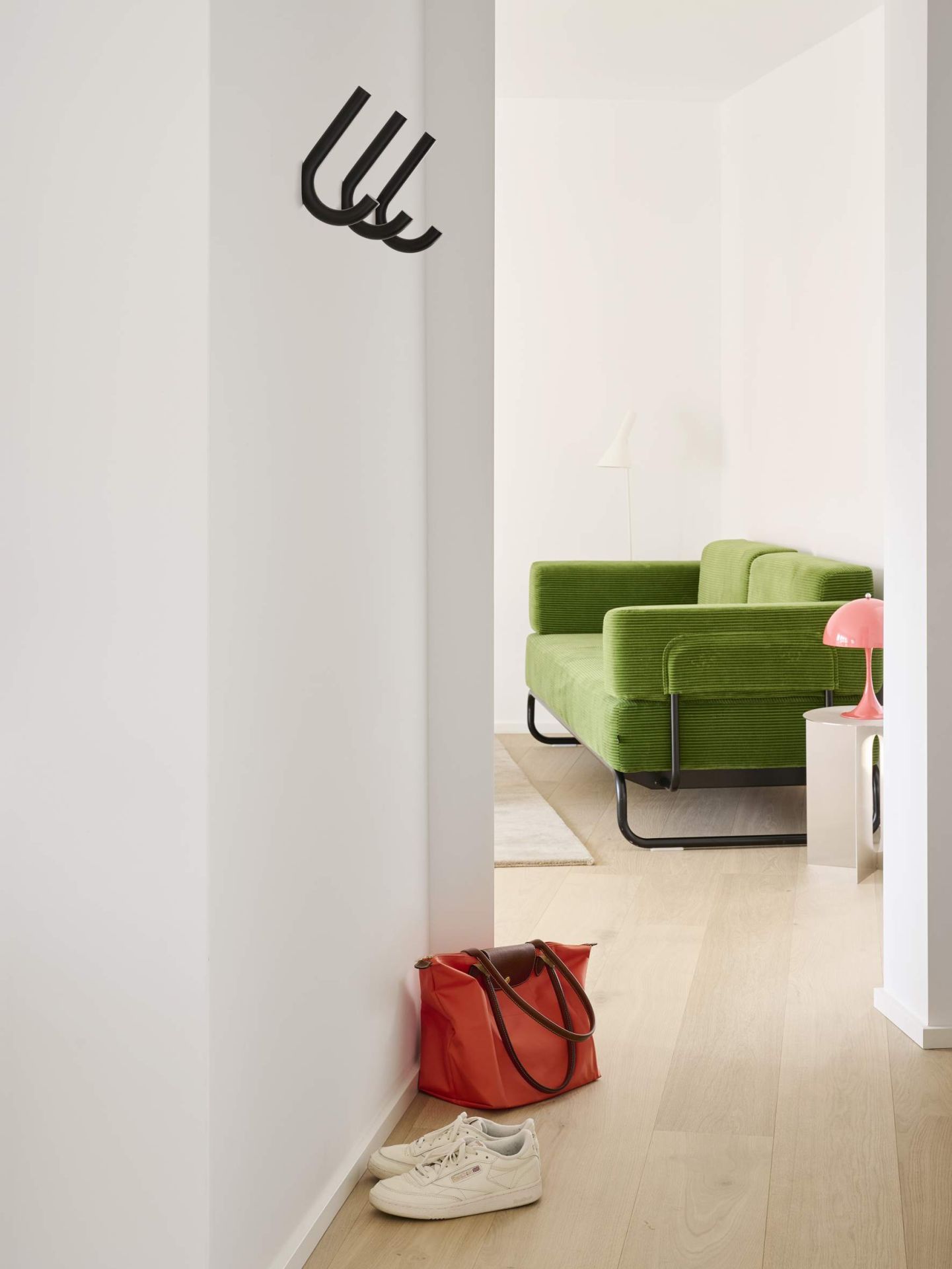S 12 / S12 Crochet mural Thonet