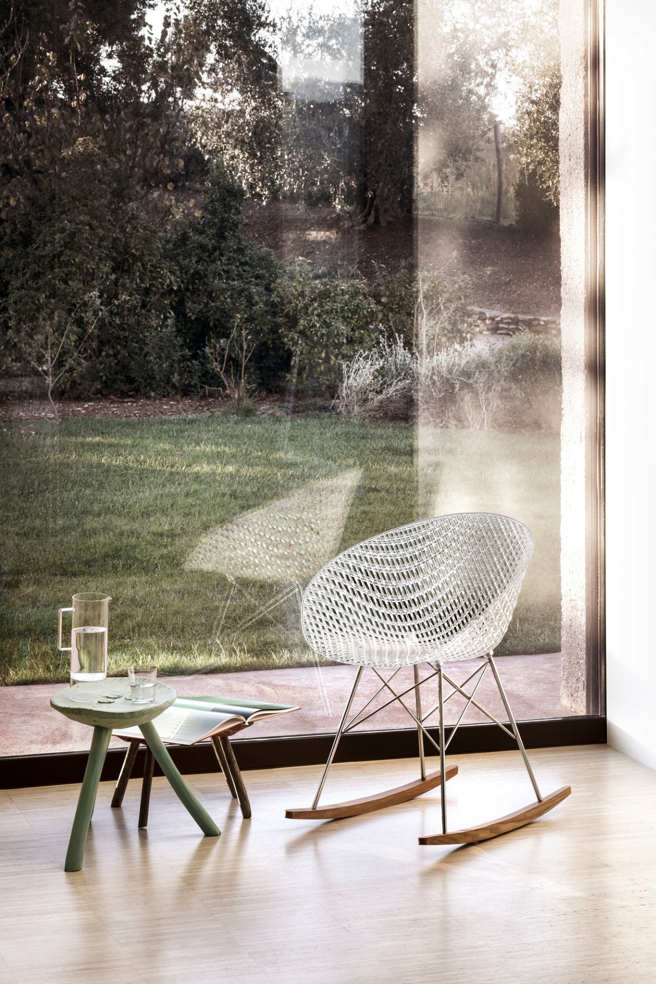 Smatrik Finition bois Chaise à bascule Kartell