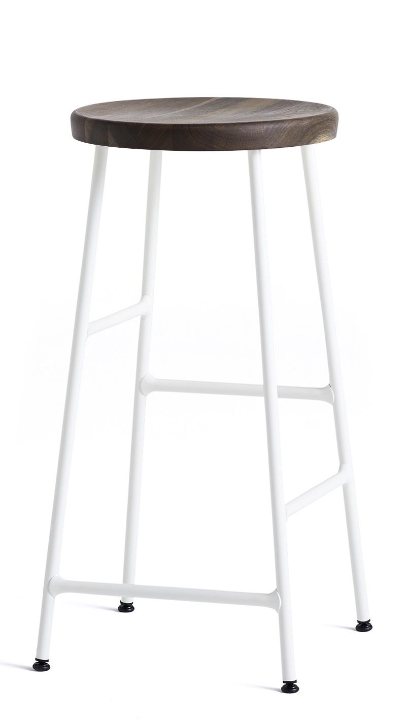 Cornet Bar Stool Low Tabouret de bar H 65 cm Hay Acier revêtu par poudre blanc crème / Chêne fumé huilé