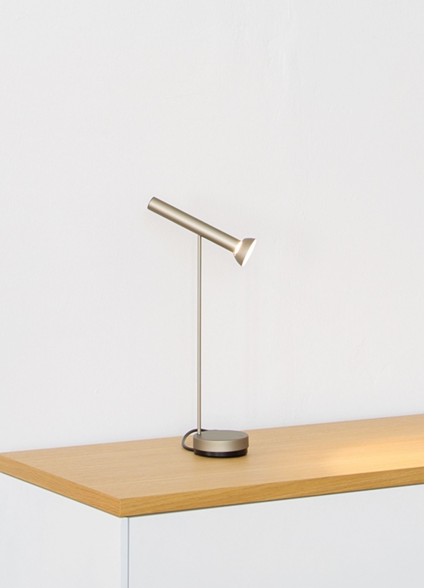 TOPOLED T Lampe de Table Baltensweiler