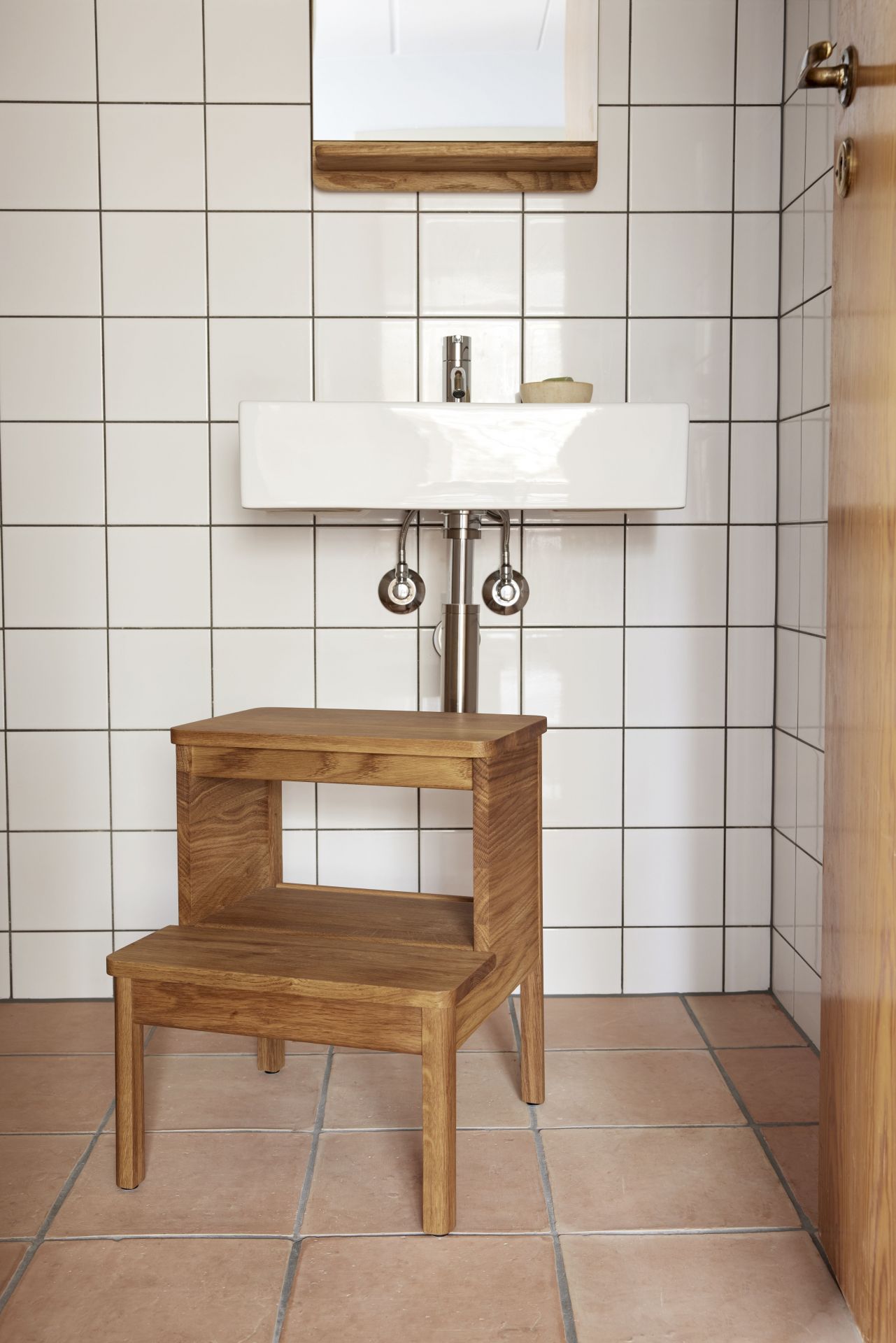 A Line Tabouret marchepied Form & Refine