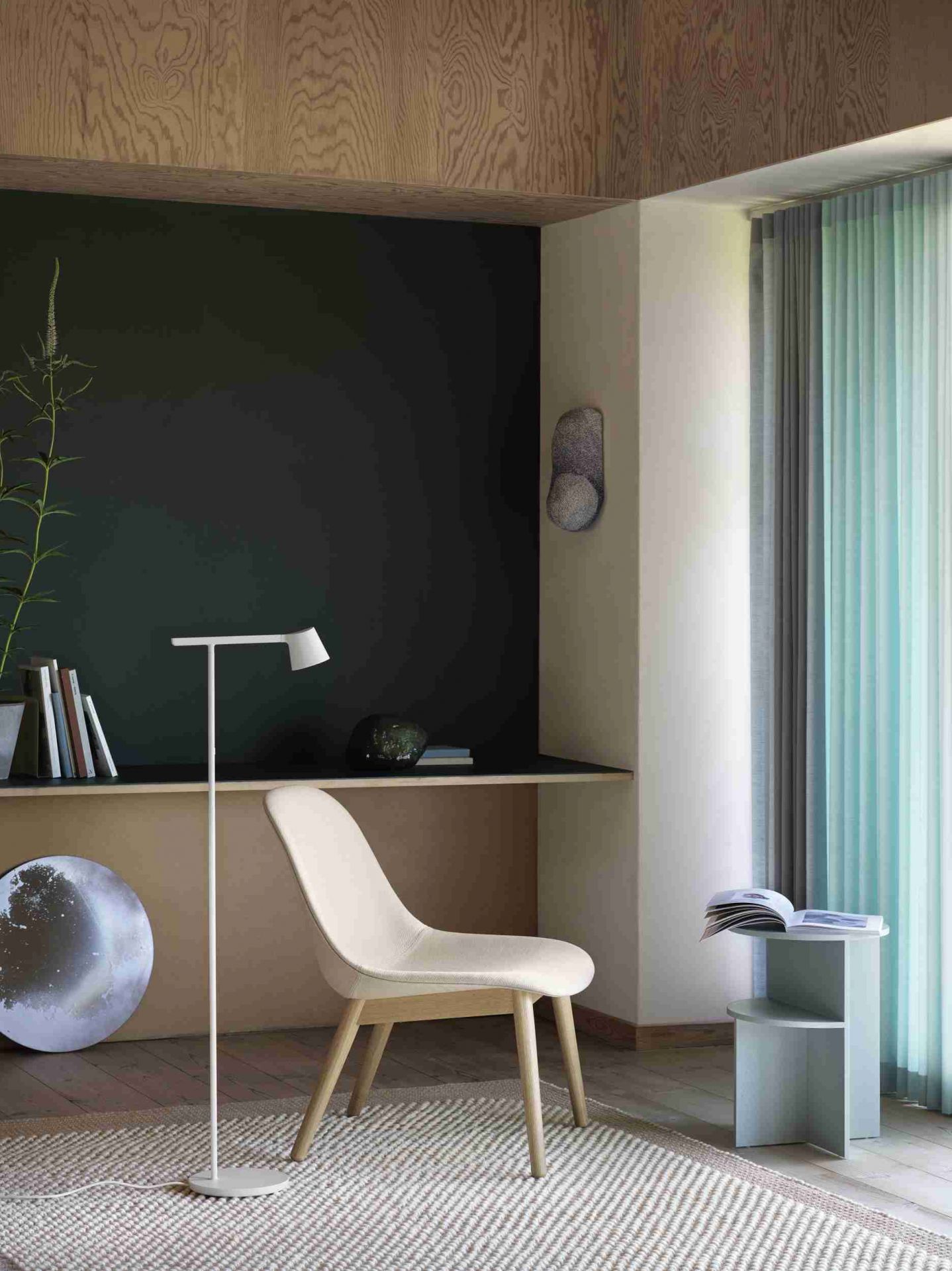 Tip Floor Lamp Lampadaire Muuto Gris