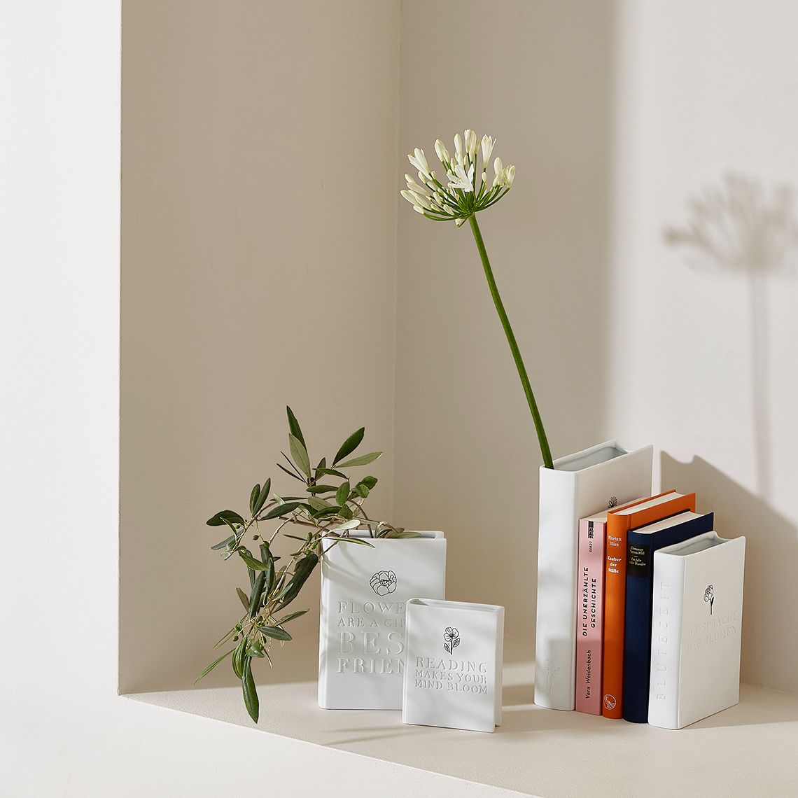 Temps des fleurs Histoires naturelles Vase Roues