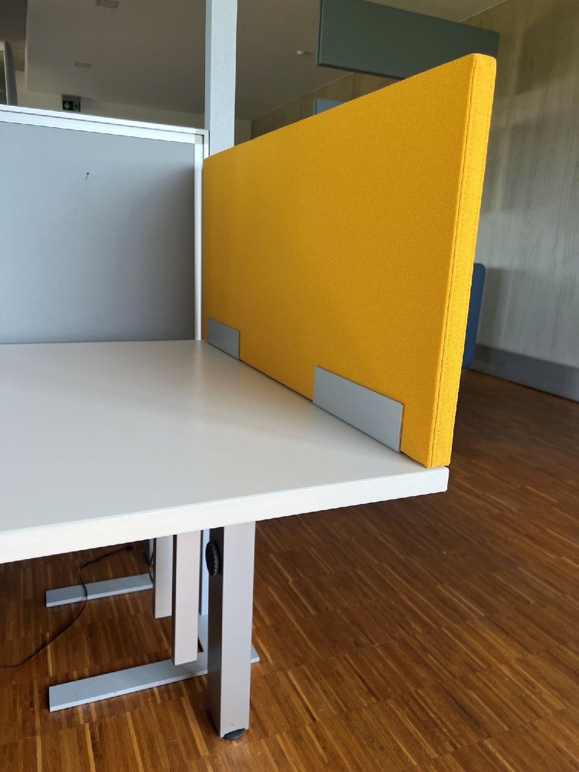 Cloisons de table acoustiques multipanels Palmberg SHOWROOM / MOBILIER FUMEUR (4 disponibles)