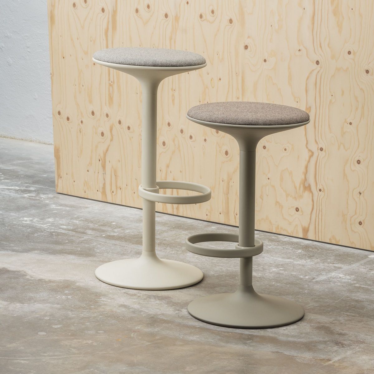 Hula BQ2795 Tabouret de bar Andreu World