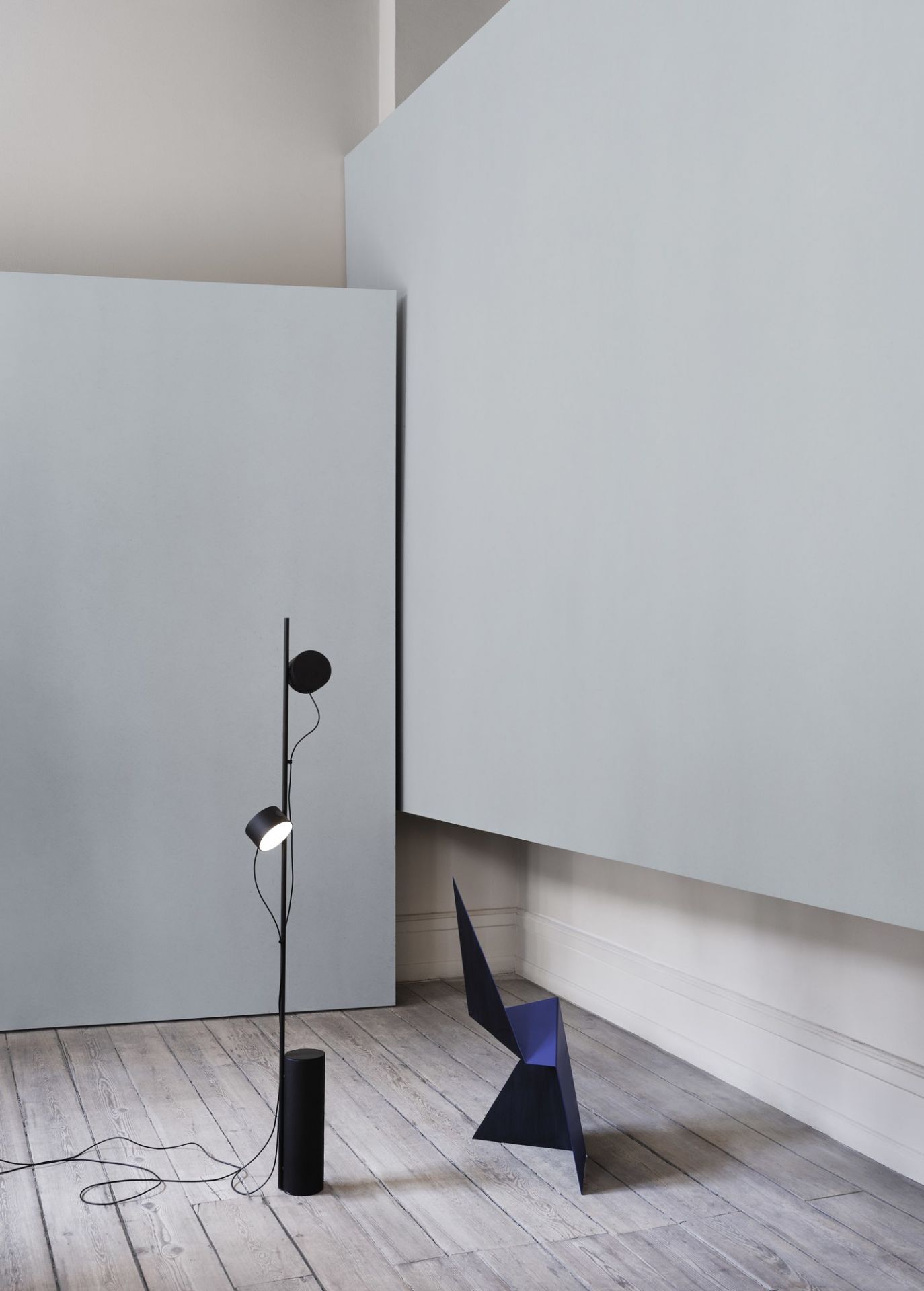 Post Floor Lamp Lampadaire Muuto