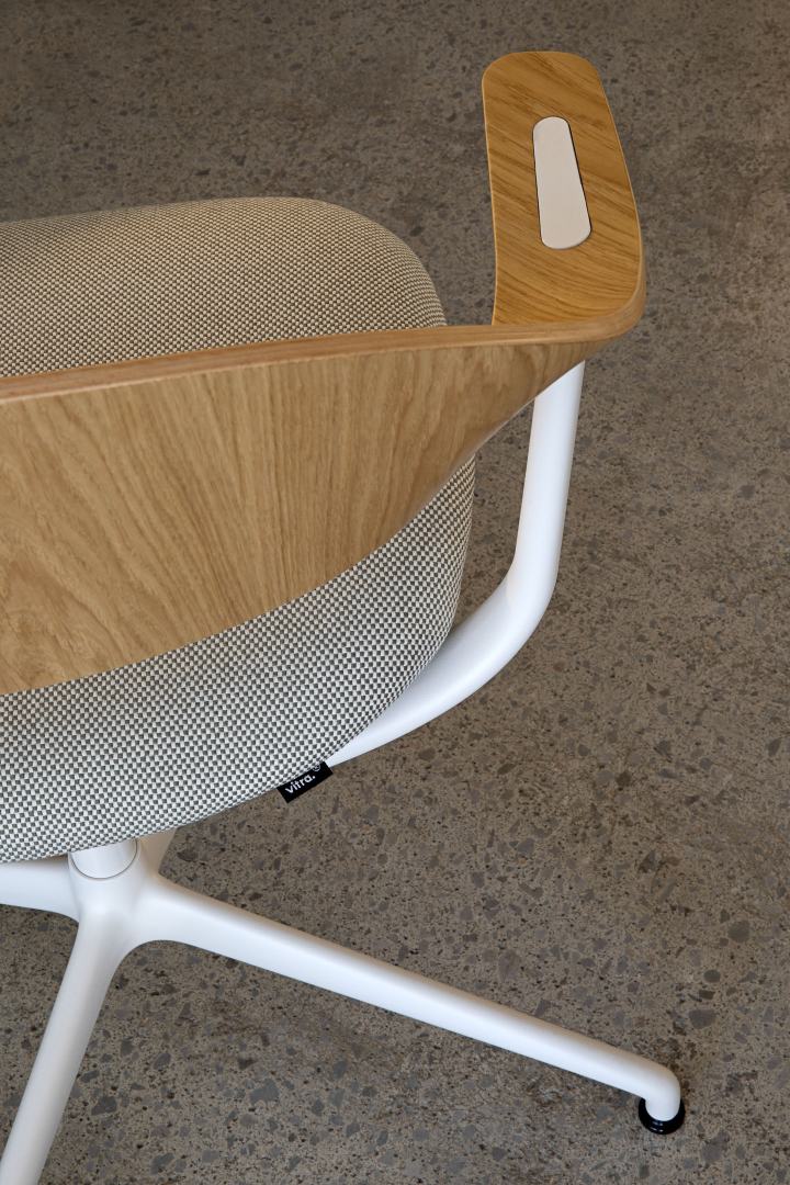 Mynt dossier et assise Plywood chaise de bureau Vitra