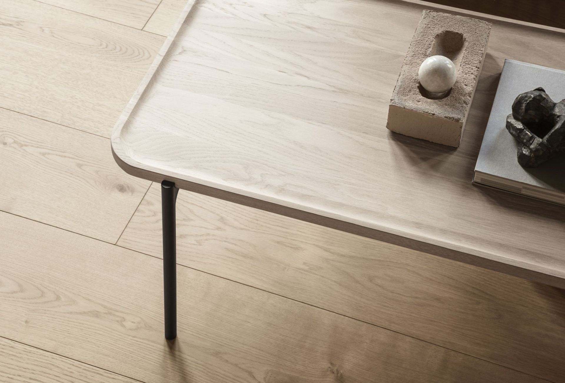 Savoye Table Chêne Rectangulaire - Fumé L 120 x H 42 cm Eva Solo