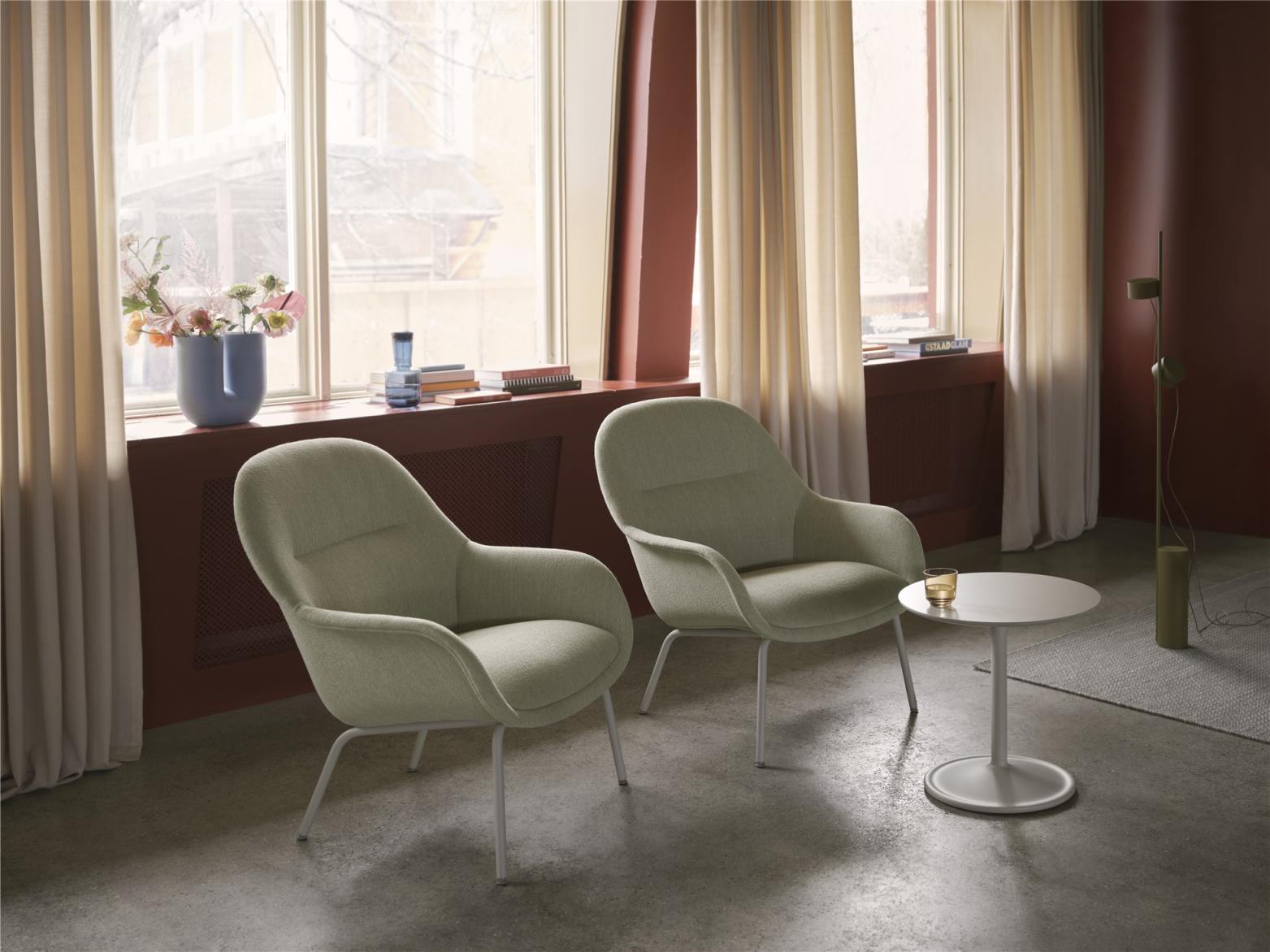 Post Floor Lamp Lampadaire Muuto