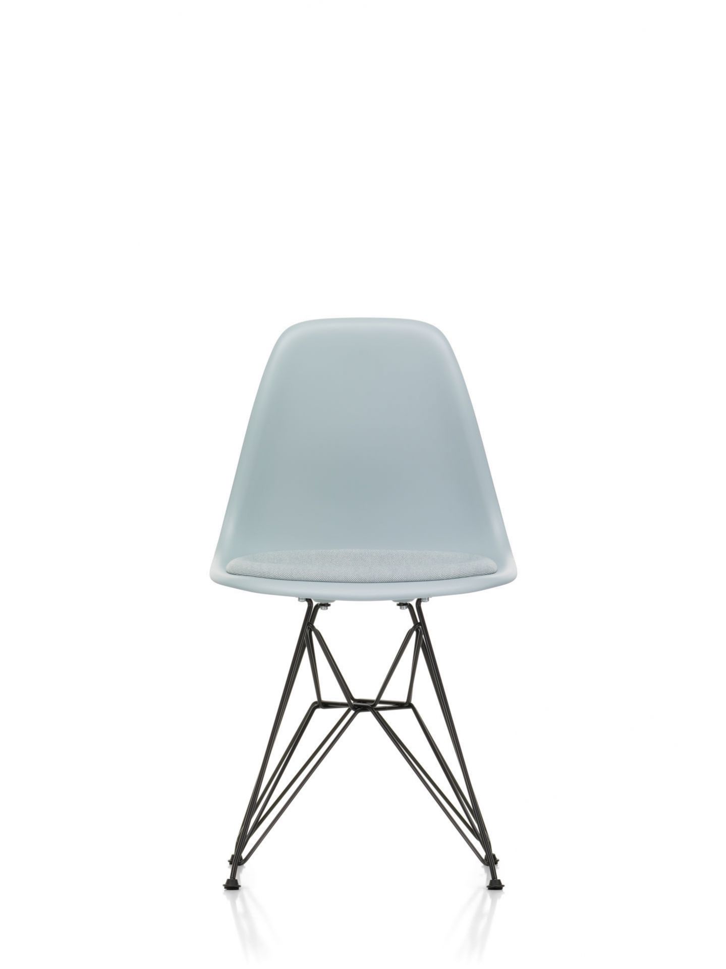 Eames Plastic Side Chair DSR chaise avec coussin d'assise Vitra