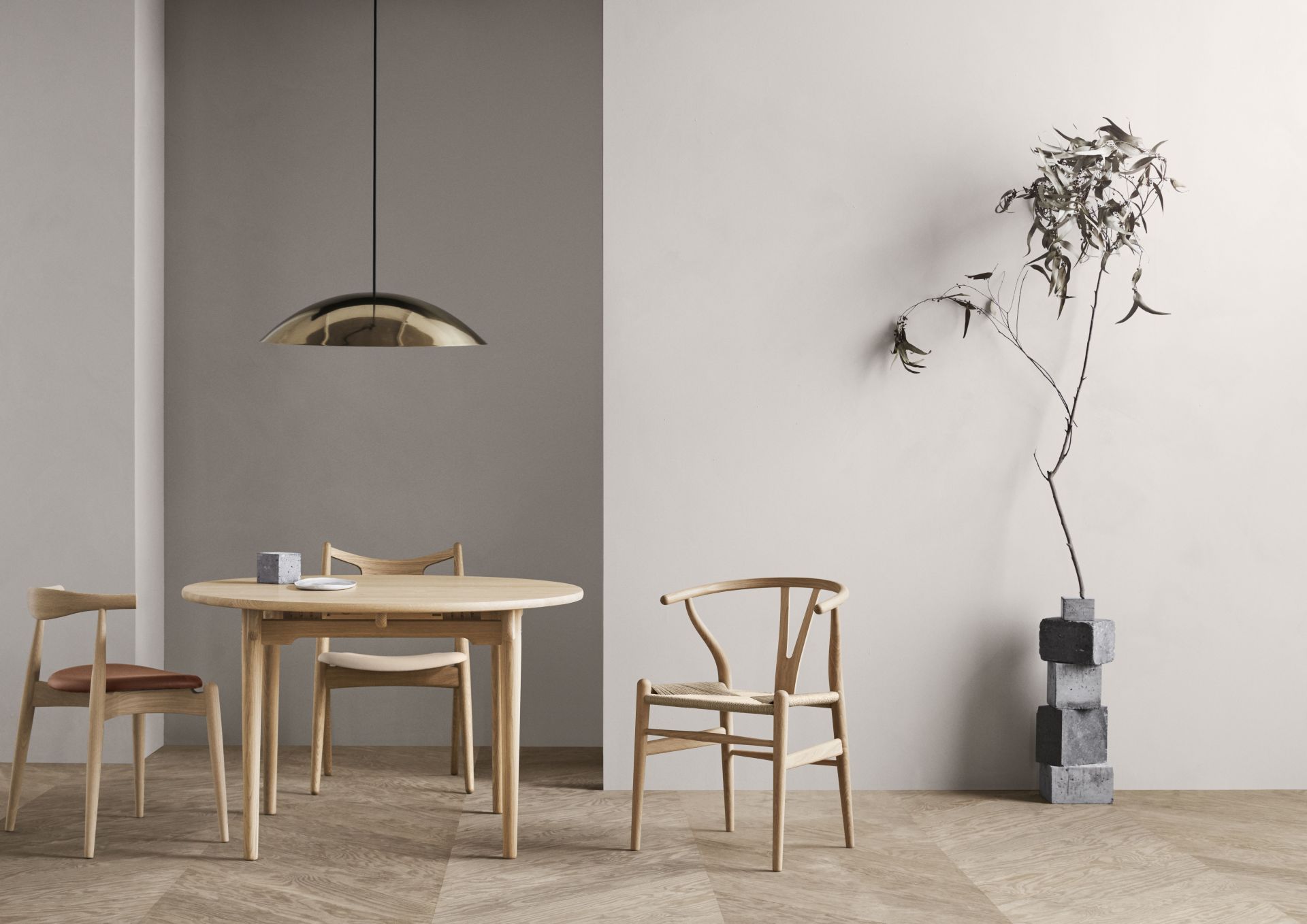 CH337 Table de salle à manger ovale extensible en hêtre huilé Carl Hansen & Søn
