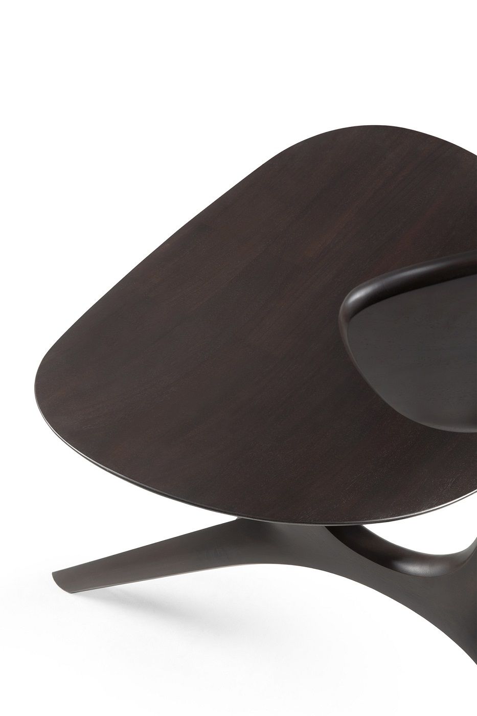 Eye Fauteuil lounge acajou laqué Ethnicraft