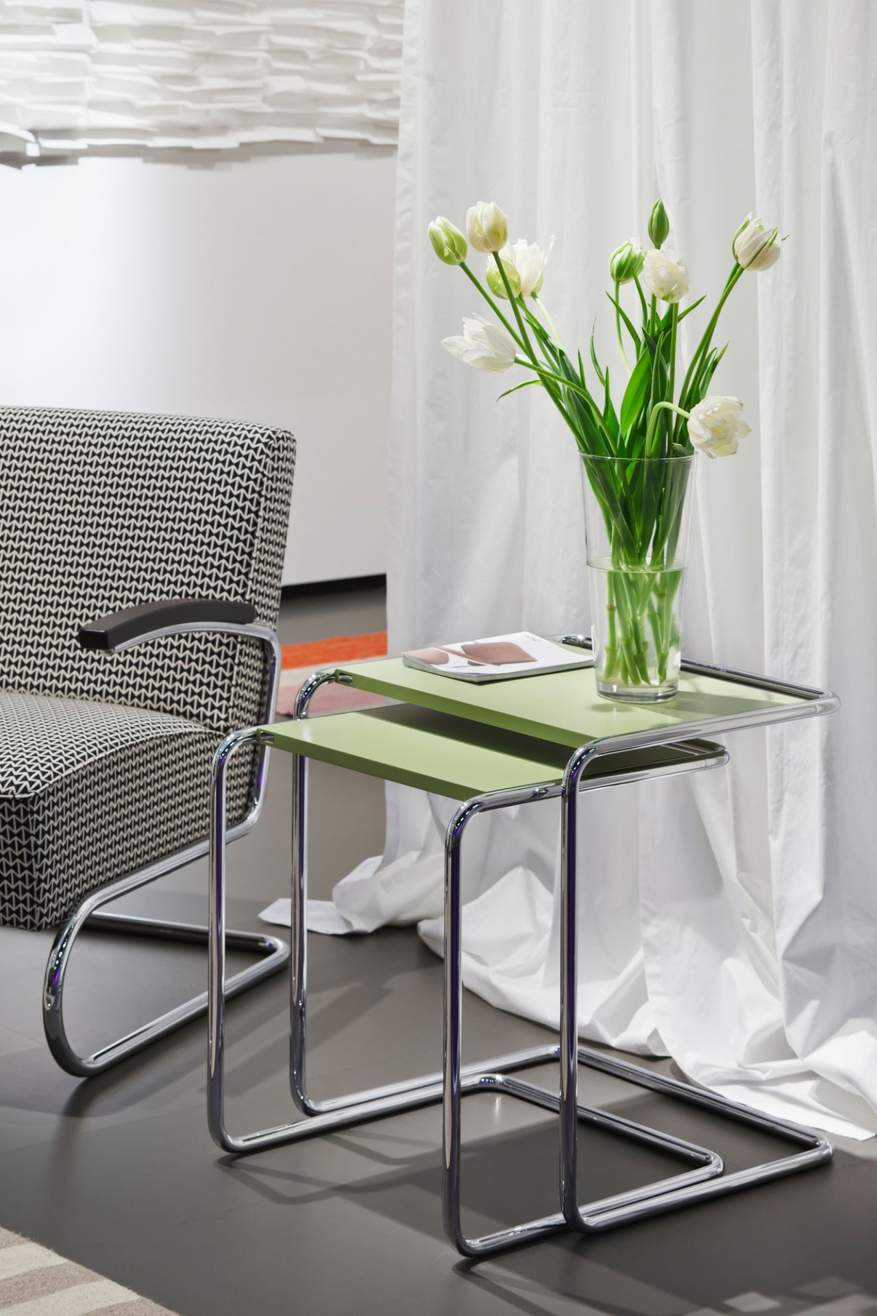 B 97 Set Table d'appoint Thonet