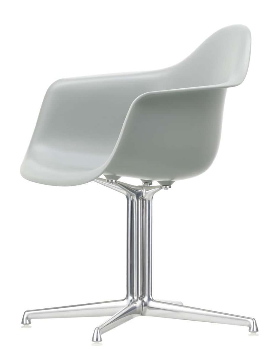 Eames Plastic Arm Chair DAL Chaise Vitra