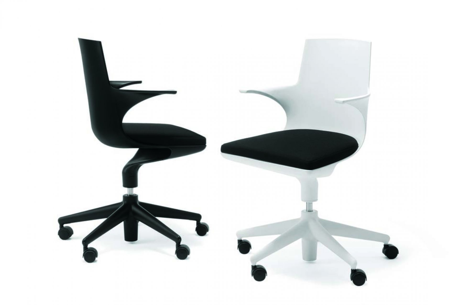 Spoon Chair Chaise pivotante Kartell Noir Noir