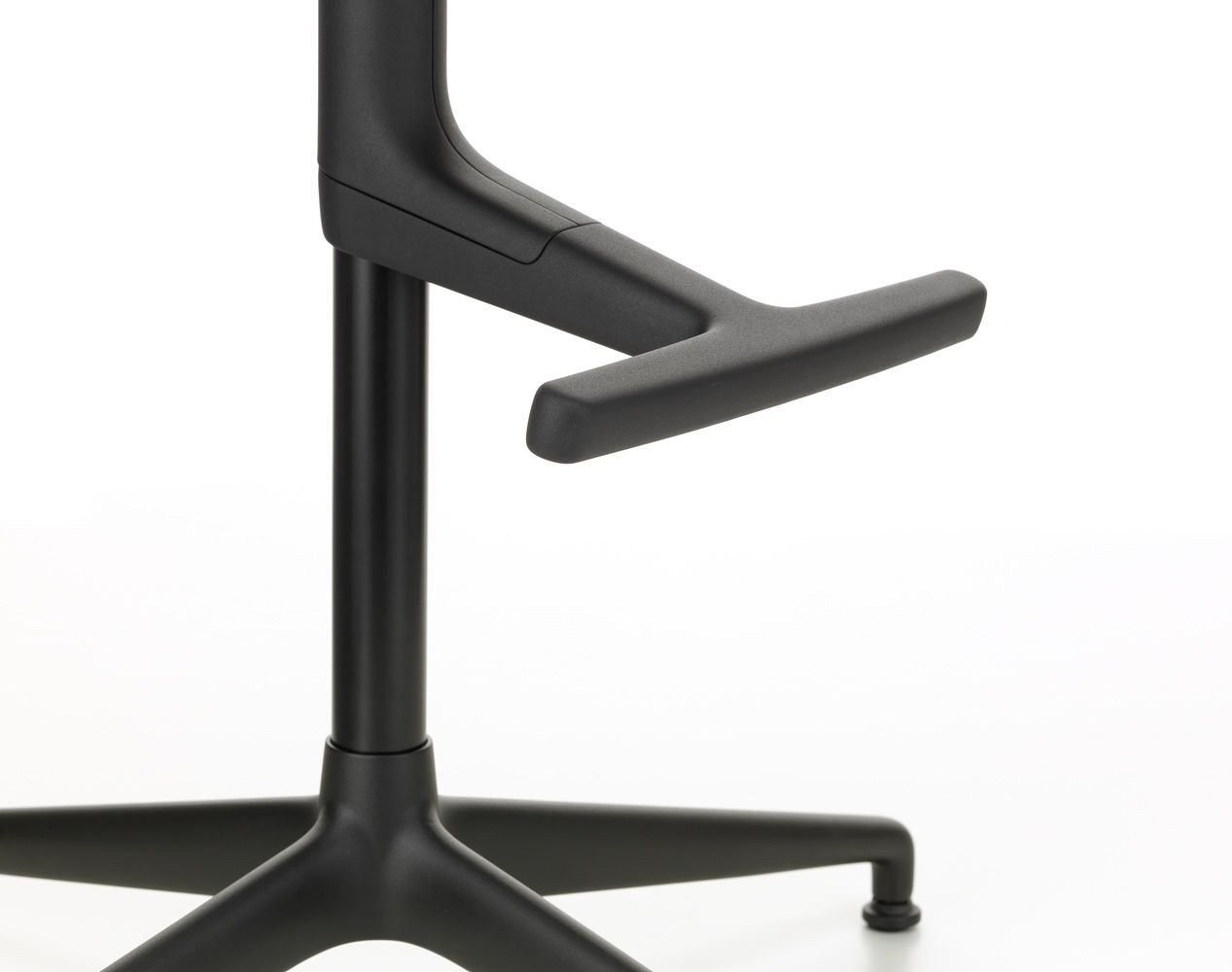 Mynt High Chaise pivotante de bureau assise et dossier en contreplaqué Vitra
