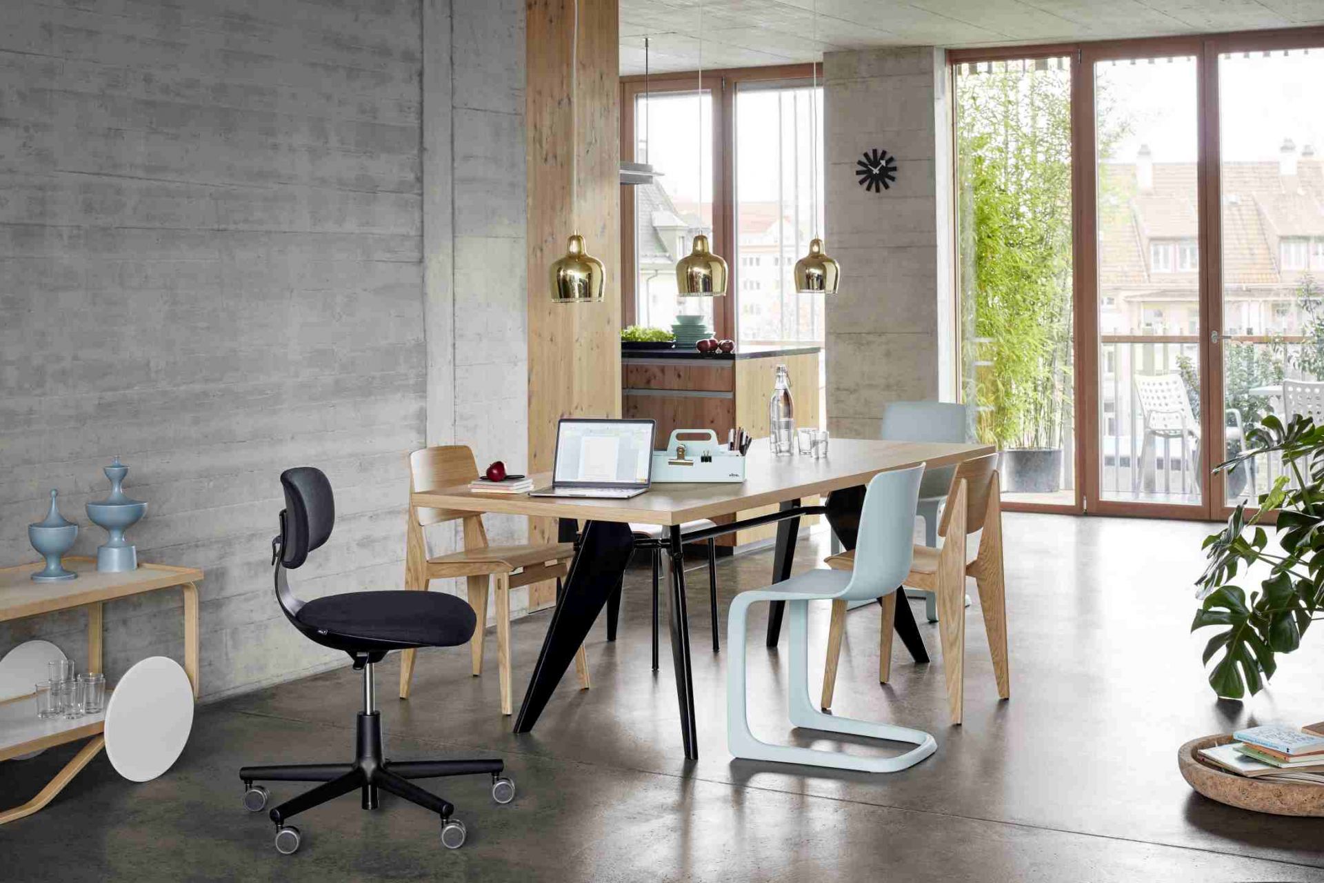Eco-C Chair Chaise Vitra