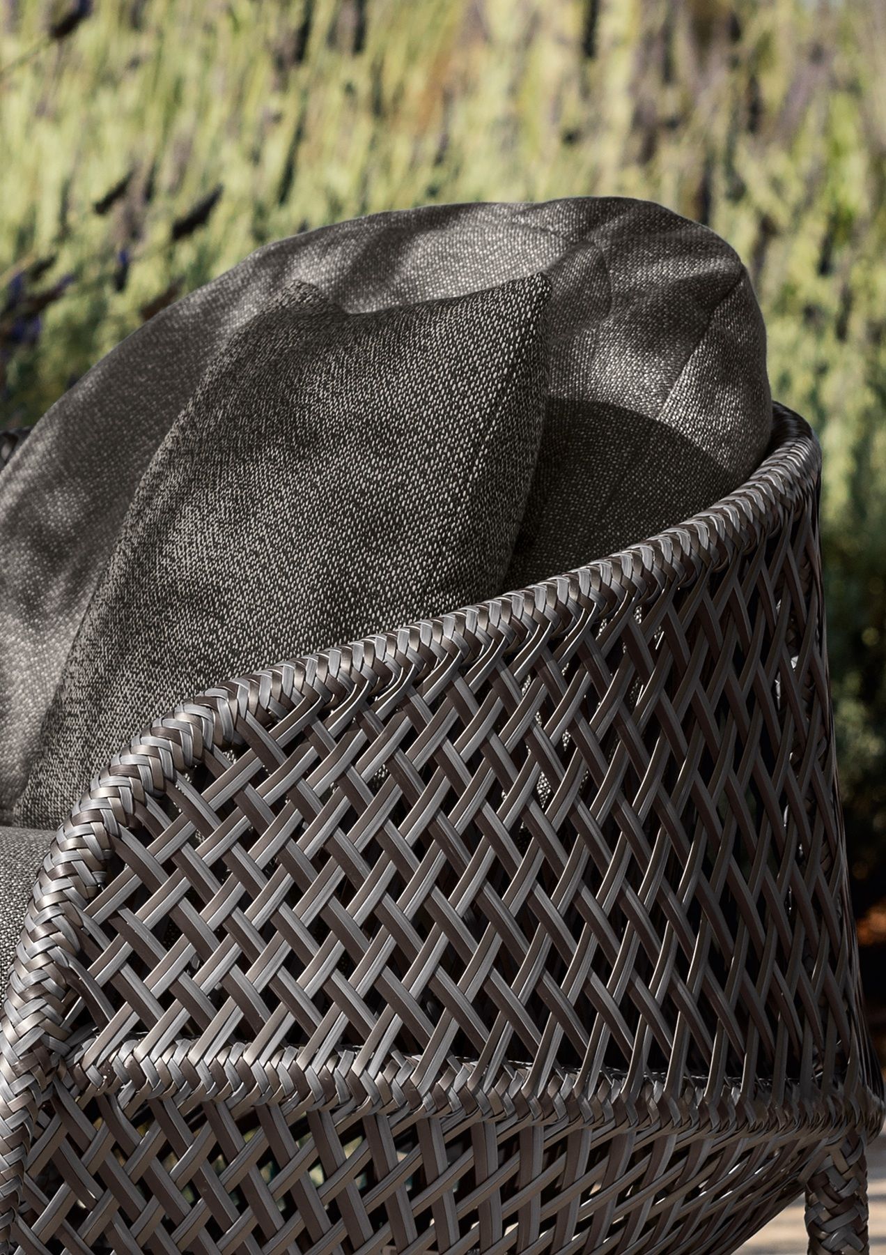 AHNDA Outdoor Armchair Fauteuil DEDON