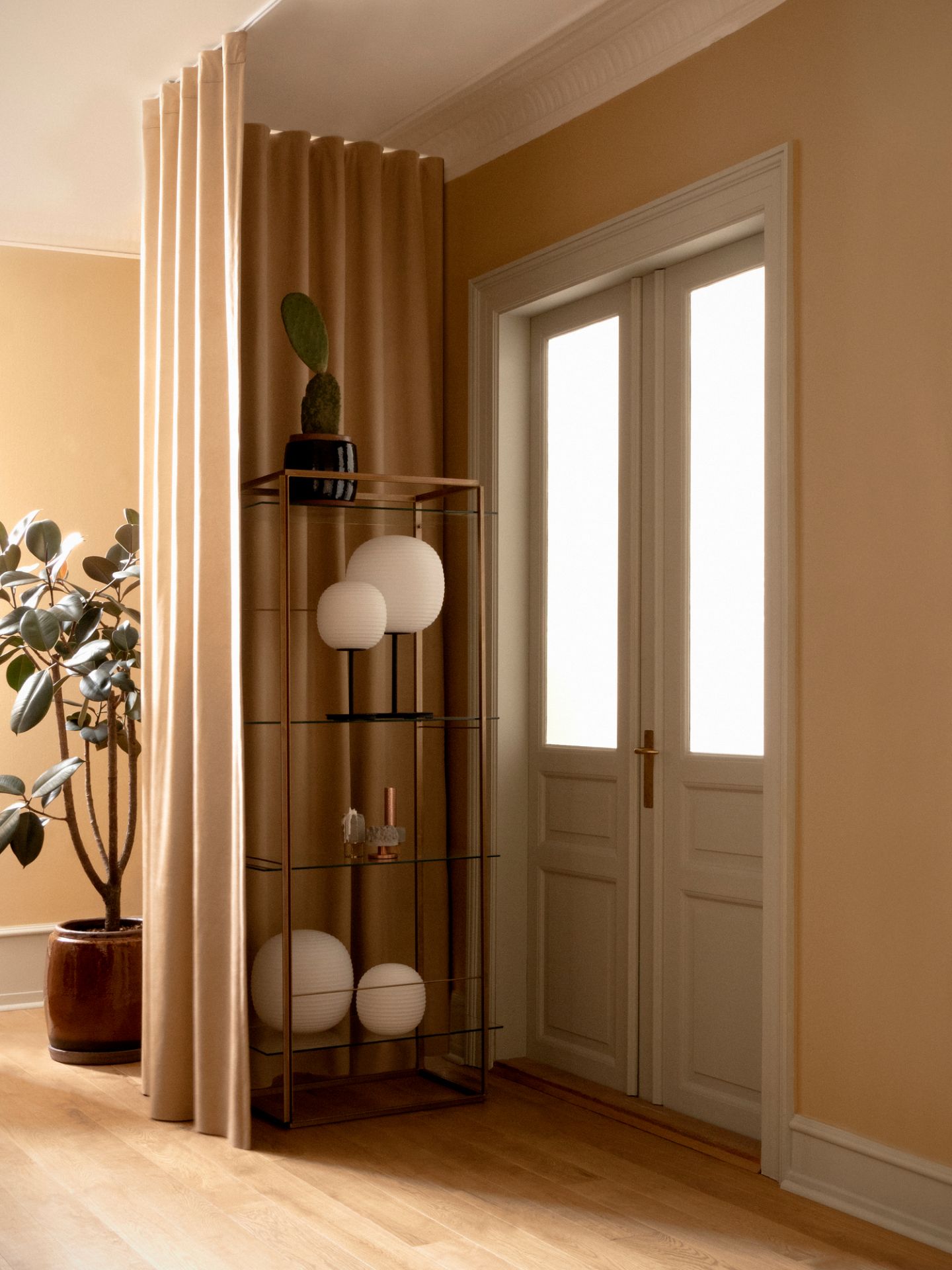 Lantern Lampe de table Moyen New Works