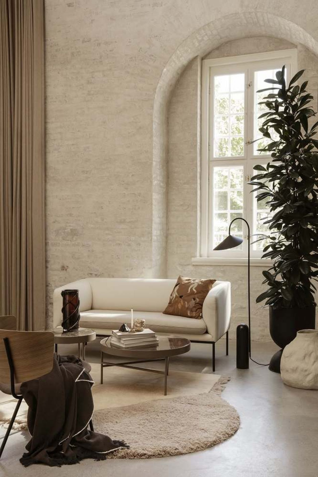 Marble Table Beistelltisch Ferm Living Noir 40