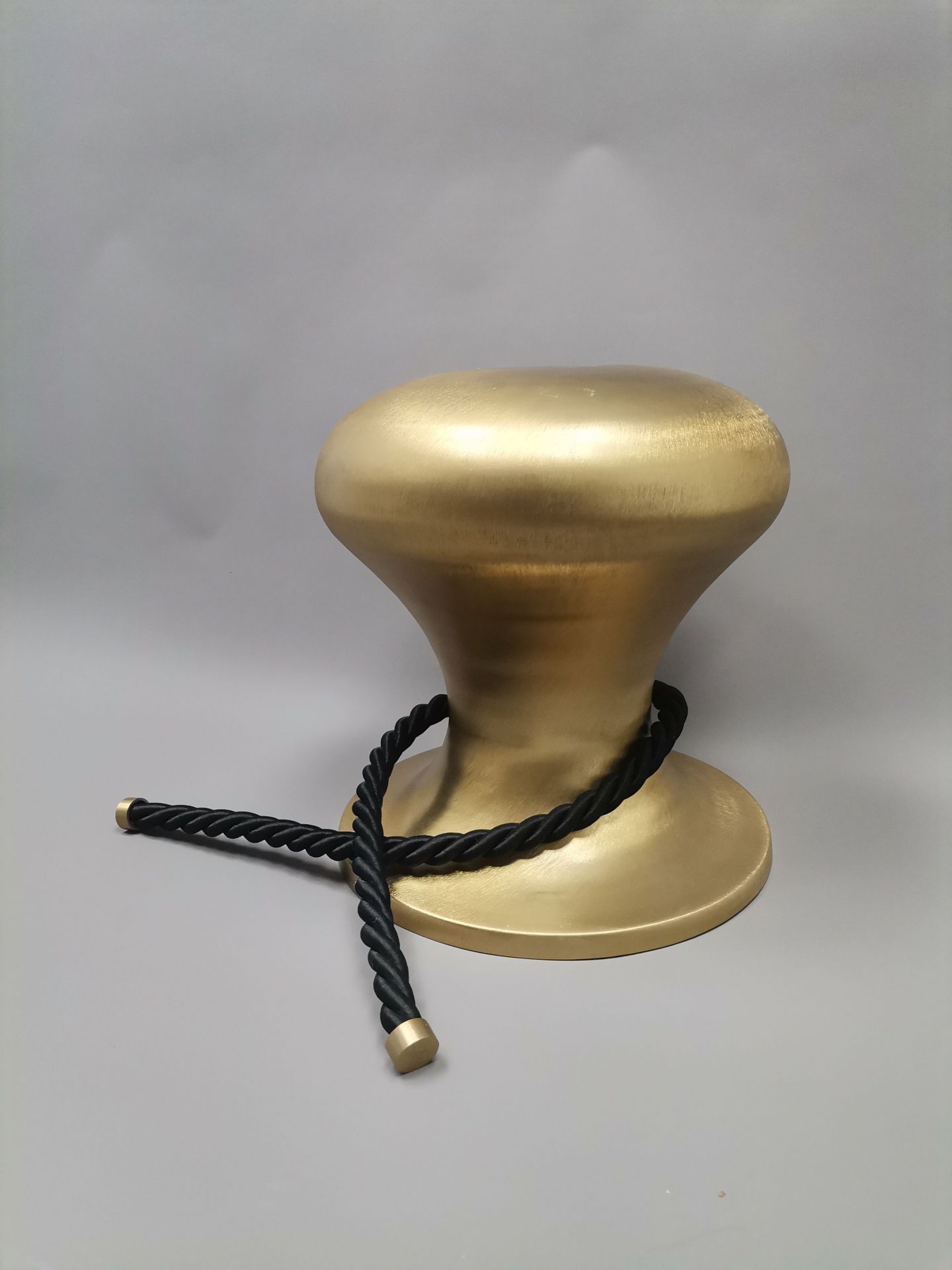 Hamburger Tabouret or 30 ans LIMITED EDITION Philippi