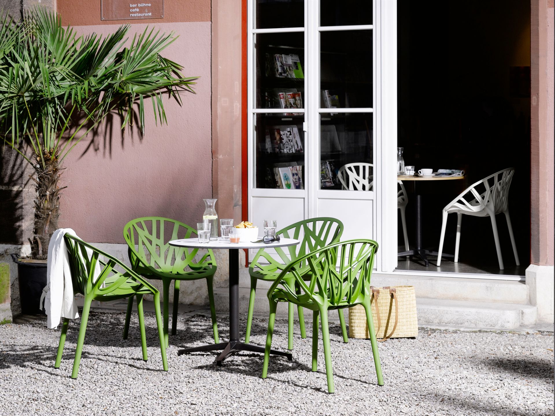 Bistro Table ronde Indoor Ø 79,6 cm Vitra