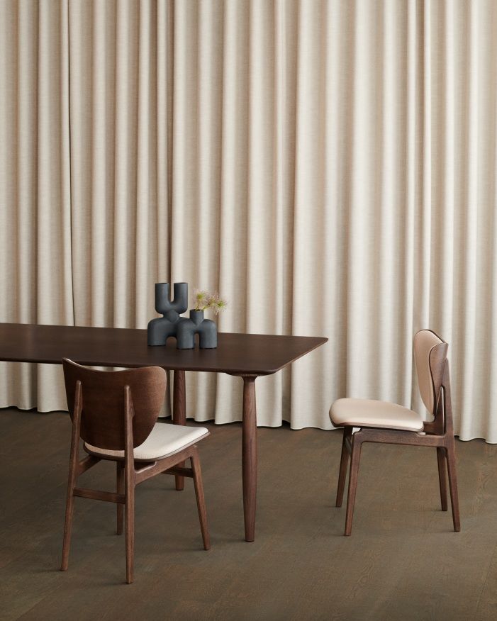 Elephant Dining Chair Chaise Entièrement rembourrée Norr11 Elephant Dining Chair Chaise Entièrement rembourrée Norr11