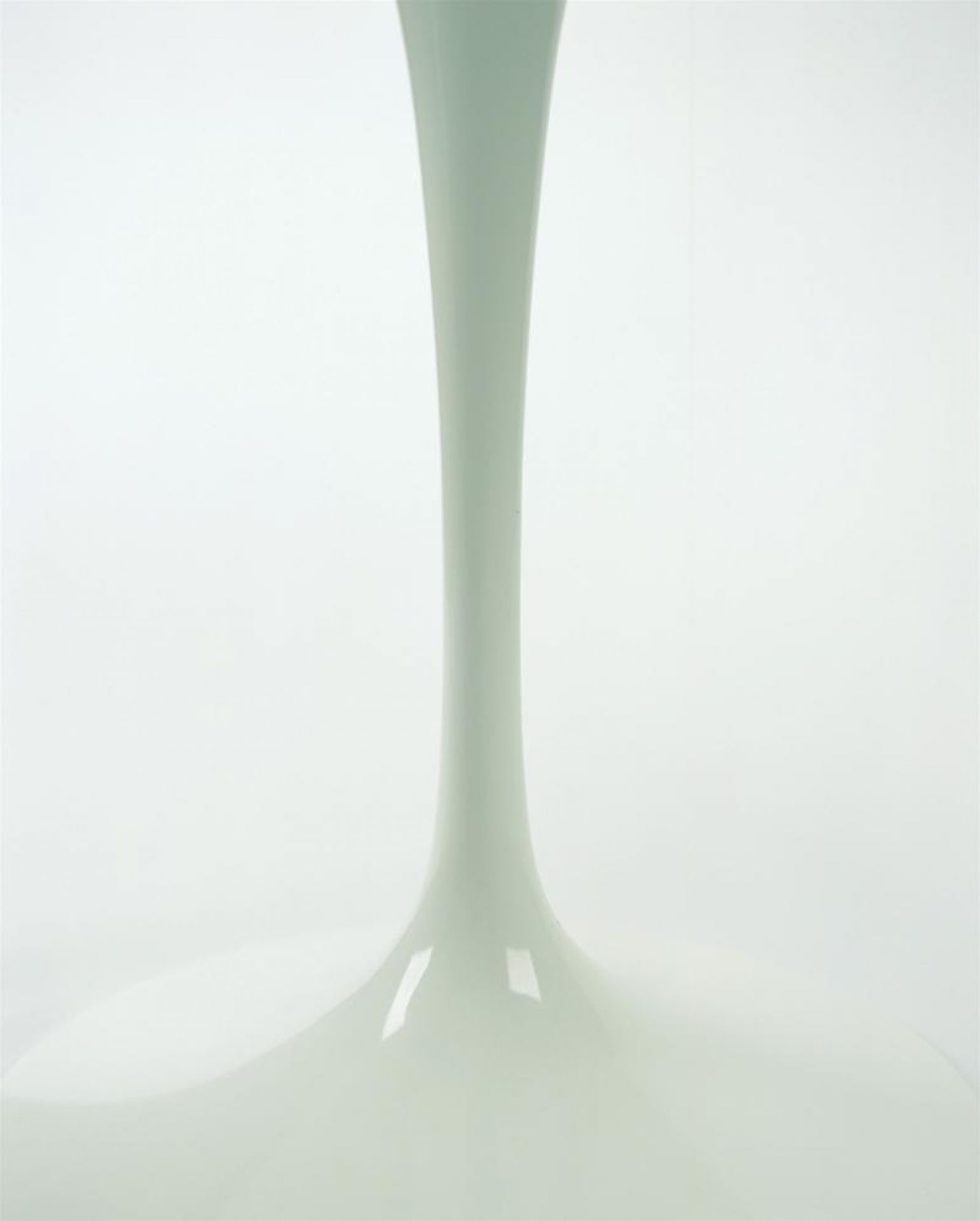 Saarinen table rond OUTDOOR Knoll International - QUICK SHIP