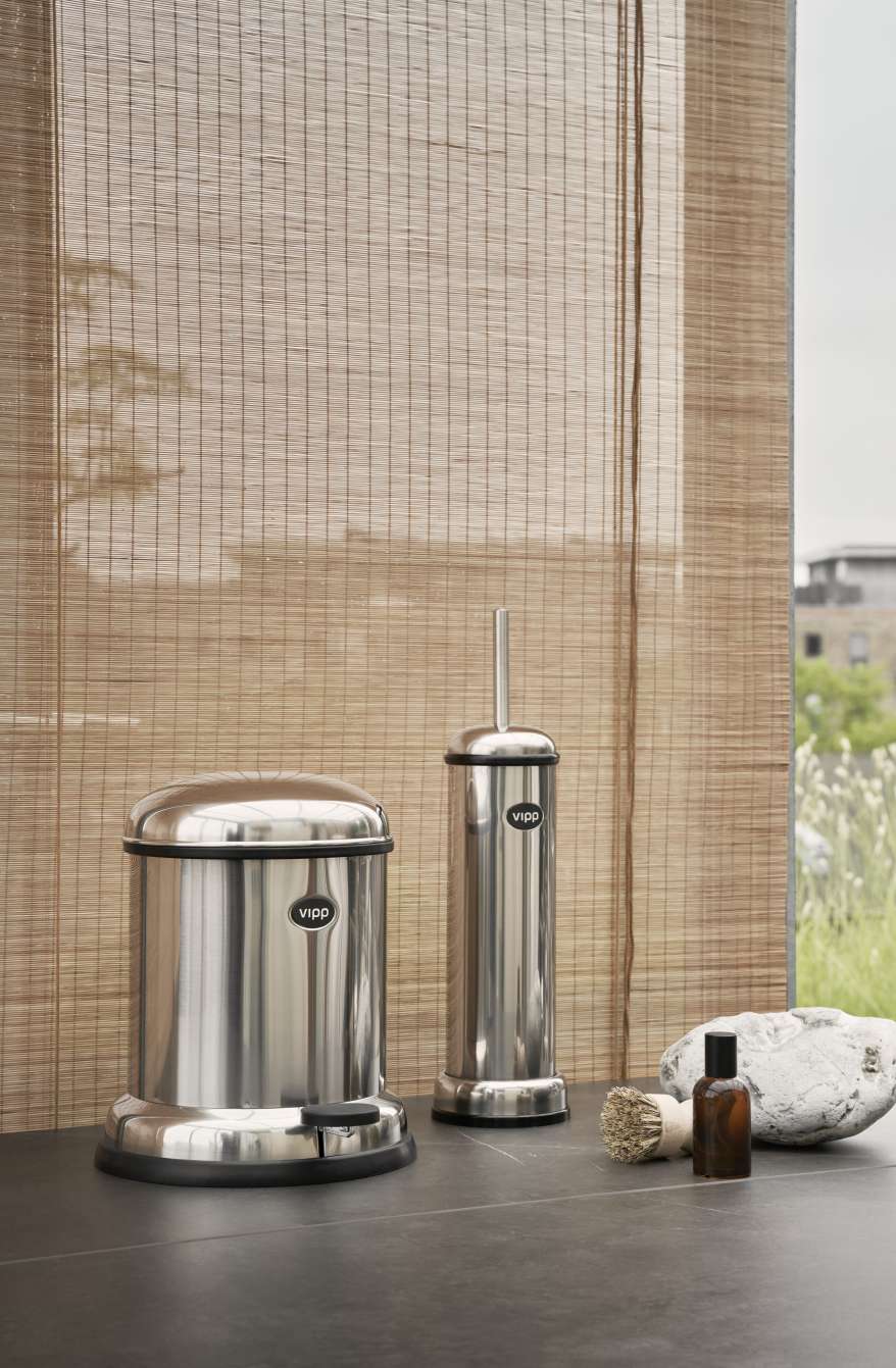 Distributeur de savon mural acier inoxydable Vipp