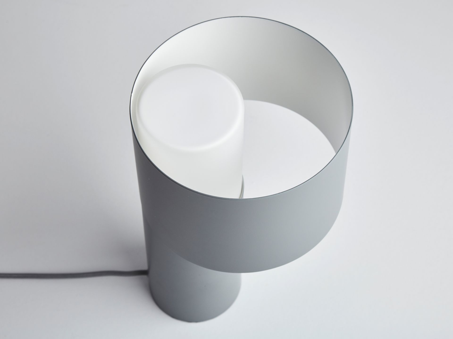 Tangent Table Lamp Lampe de table Woud