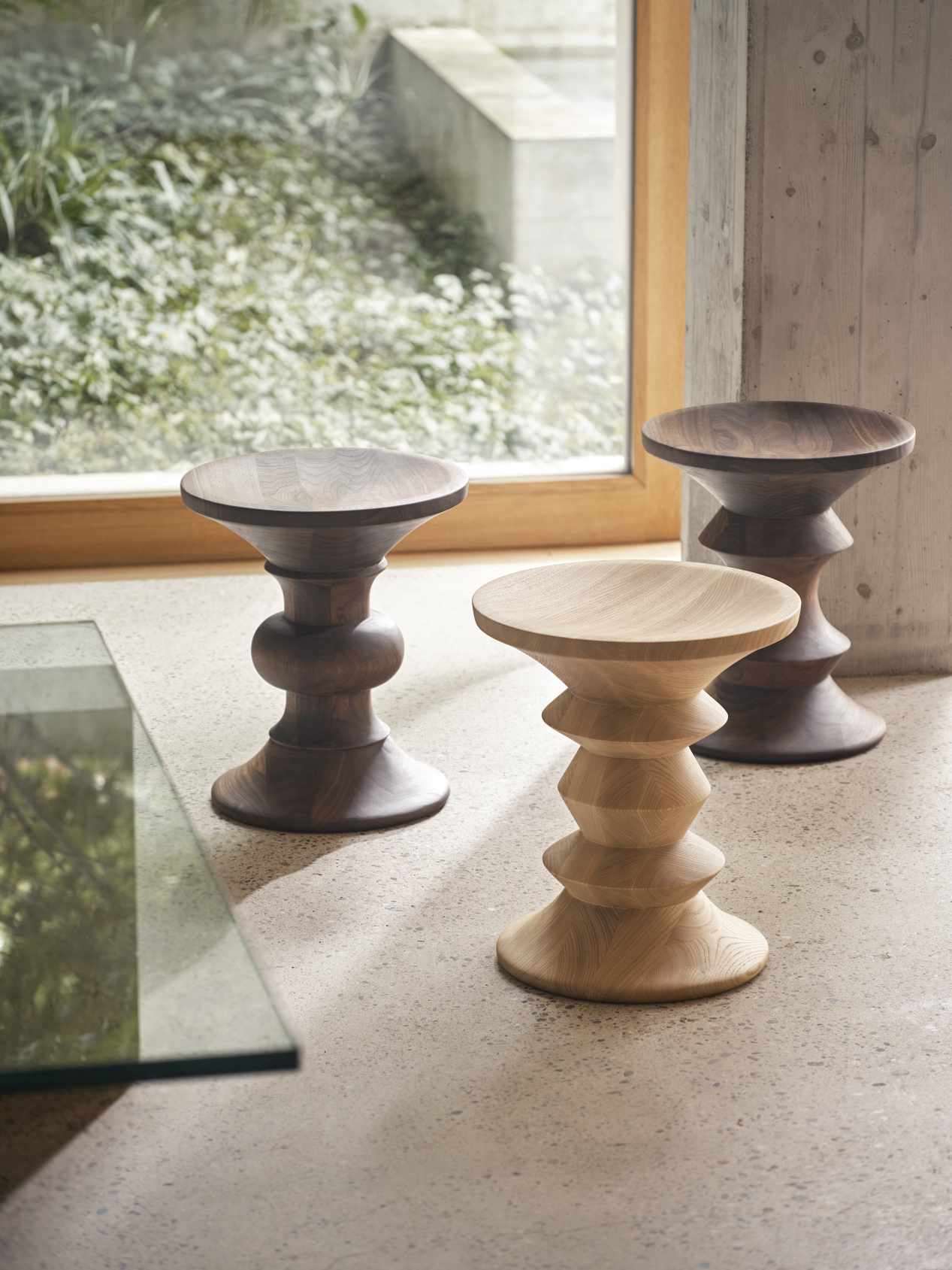 Eames Stools C tabouret Vitra NOUVELLE VERSION 