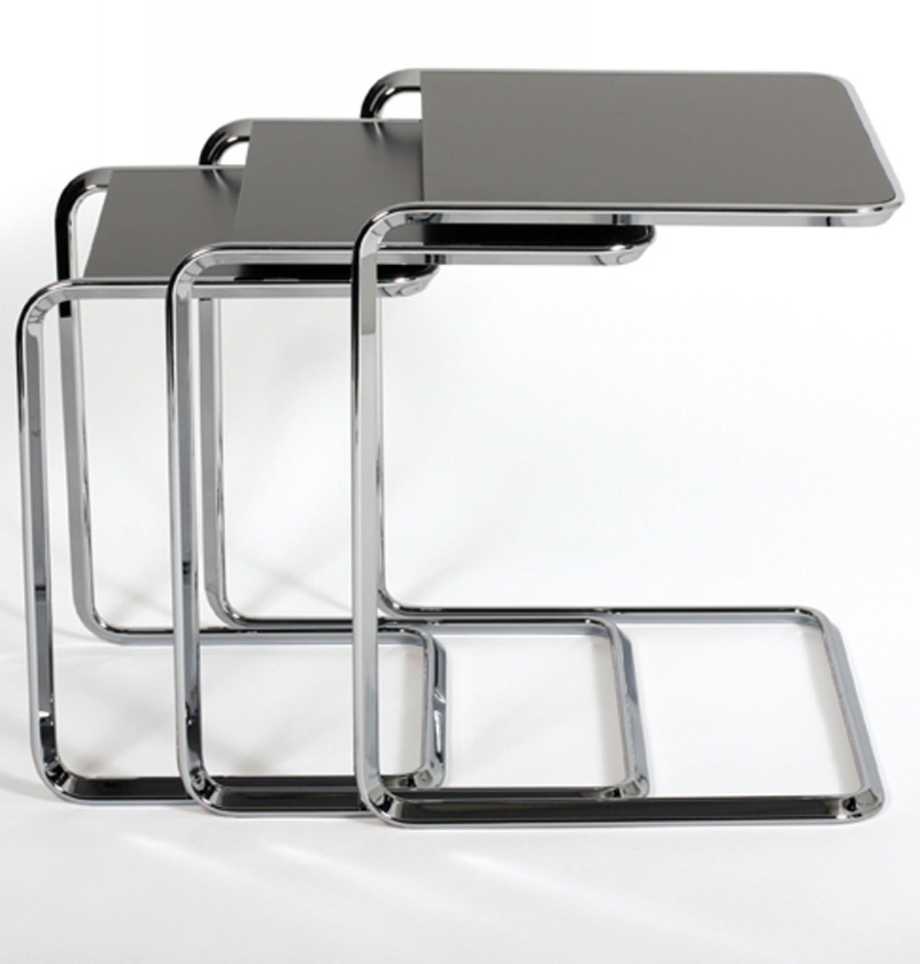 K3A, B, C  Oblique Dresser des tables Tetca