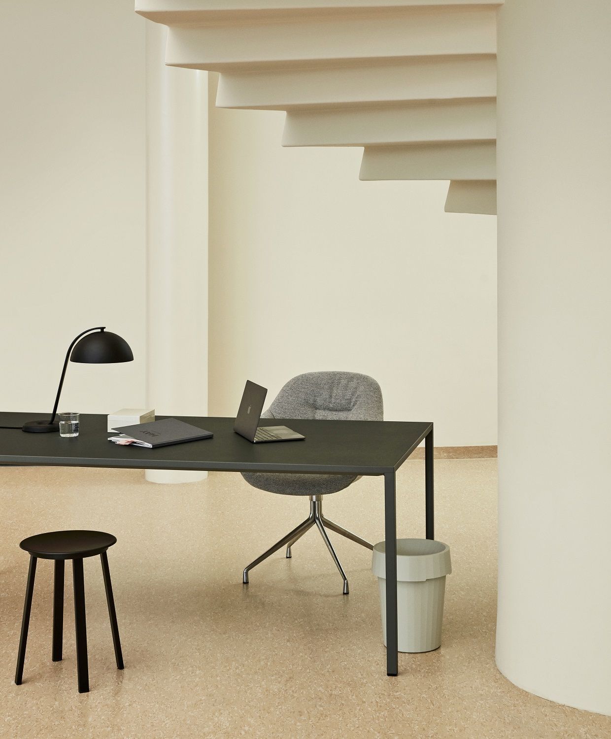 Revolver Stool Tabouret Hay