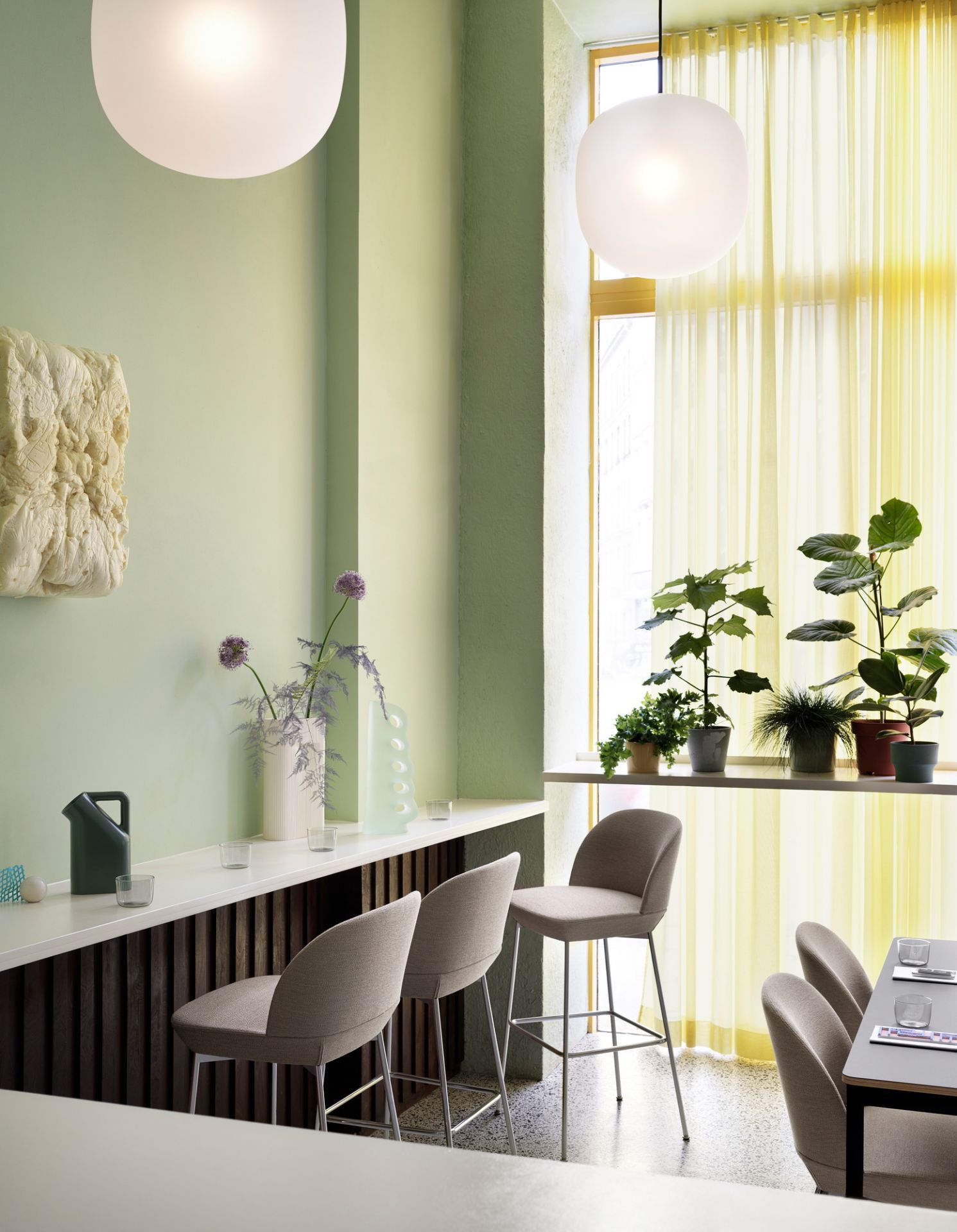 Oslo Counter Stool Tabouret de bar H 65 cm Muuto