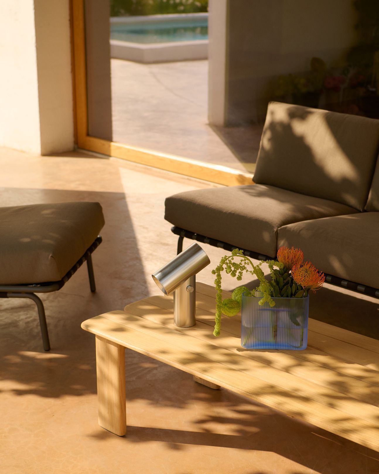 Assemble Coffee Table Table basse 135x55 cm Teck Outdoor Muuto  