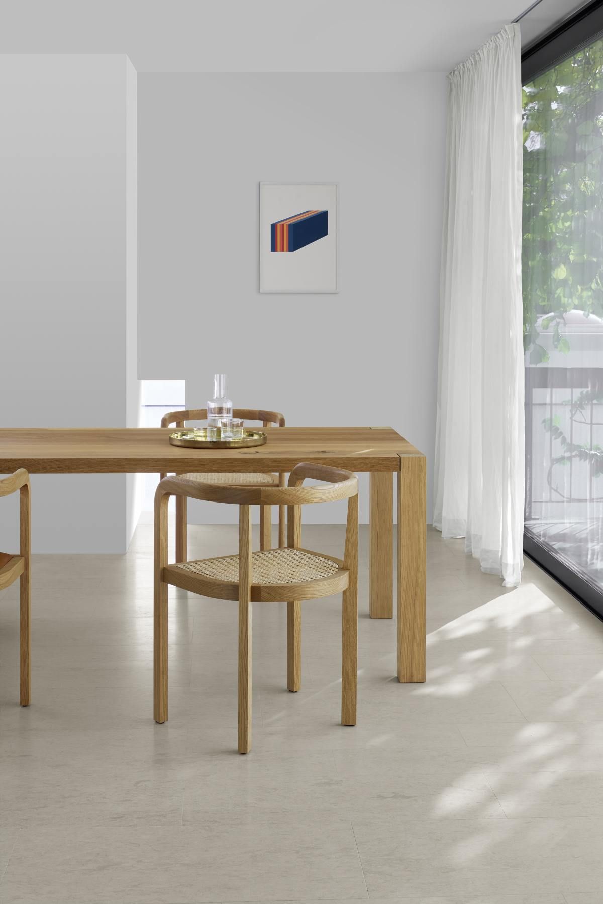 TA22 Holborn table e15