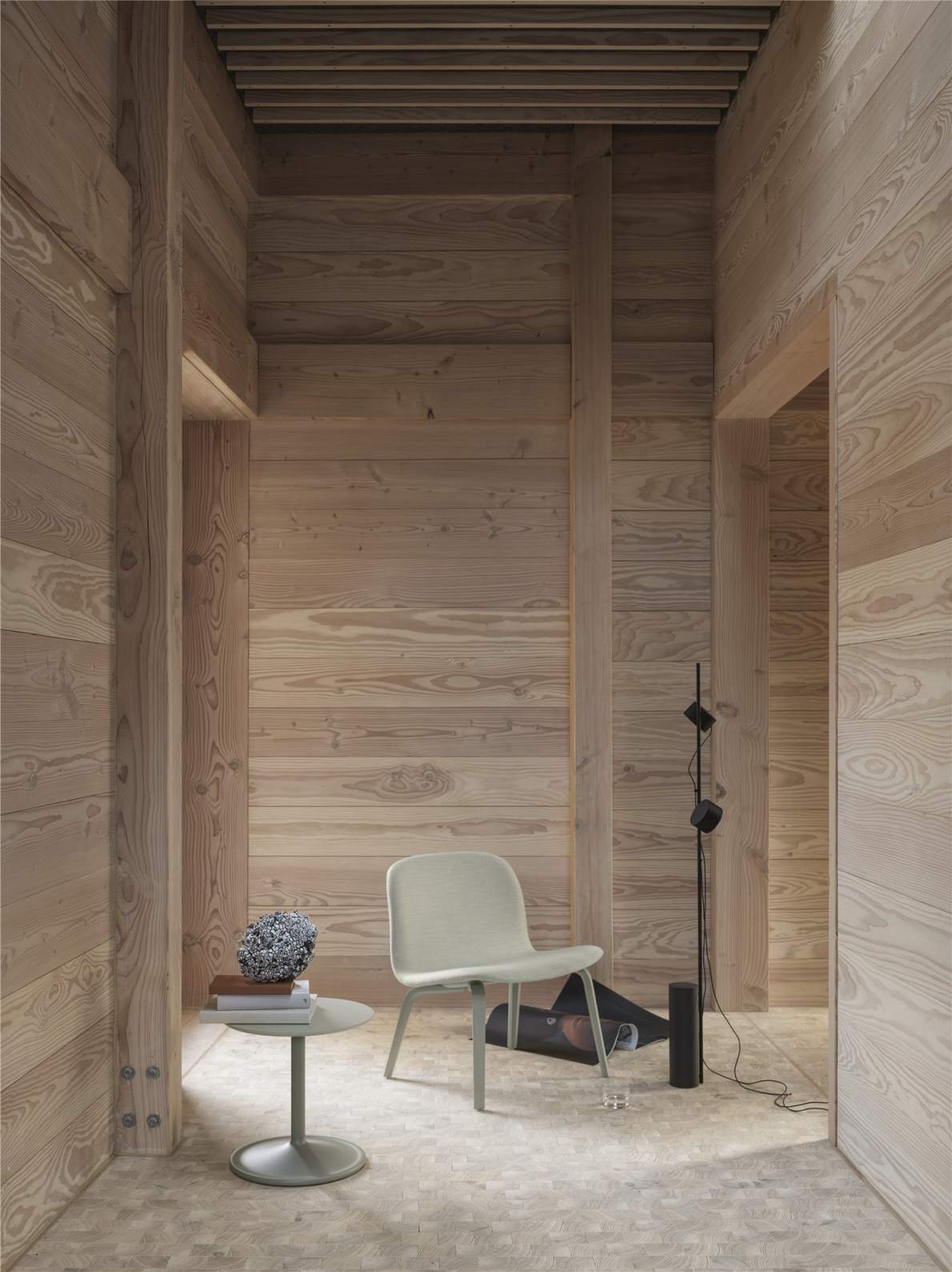 Post Floor Lamp Lampadaire Muuto