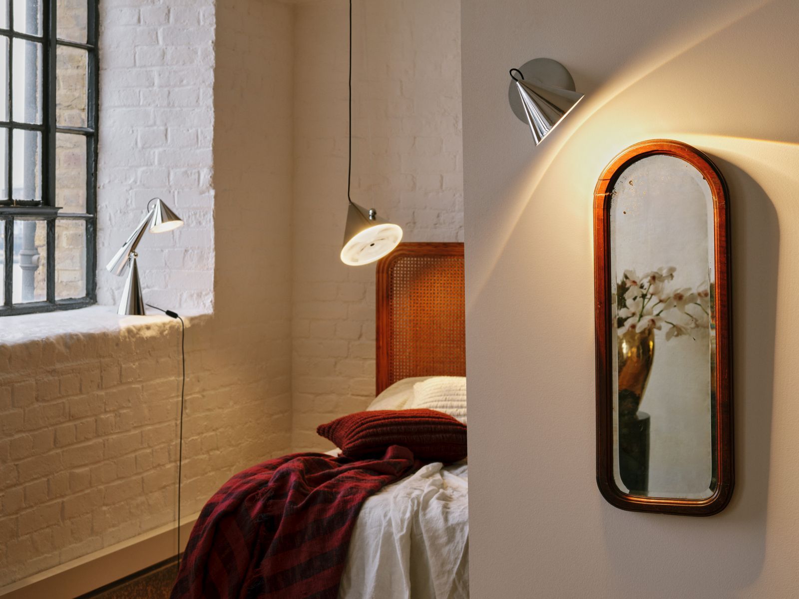 Pose Task Light LED Lampe de table Putty Tom Dixon