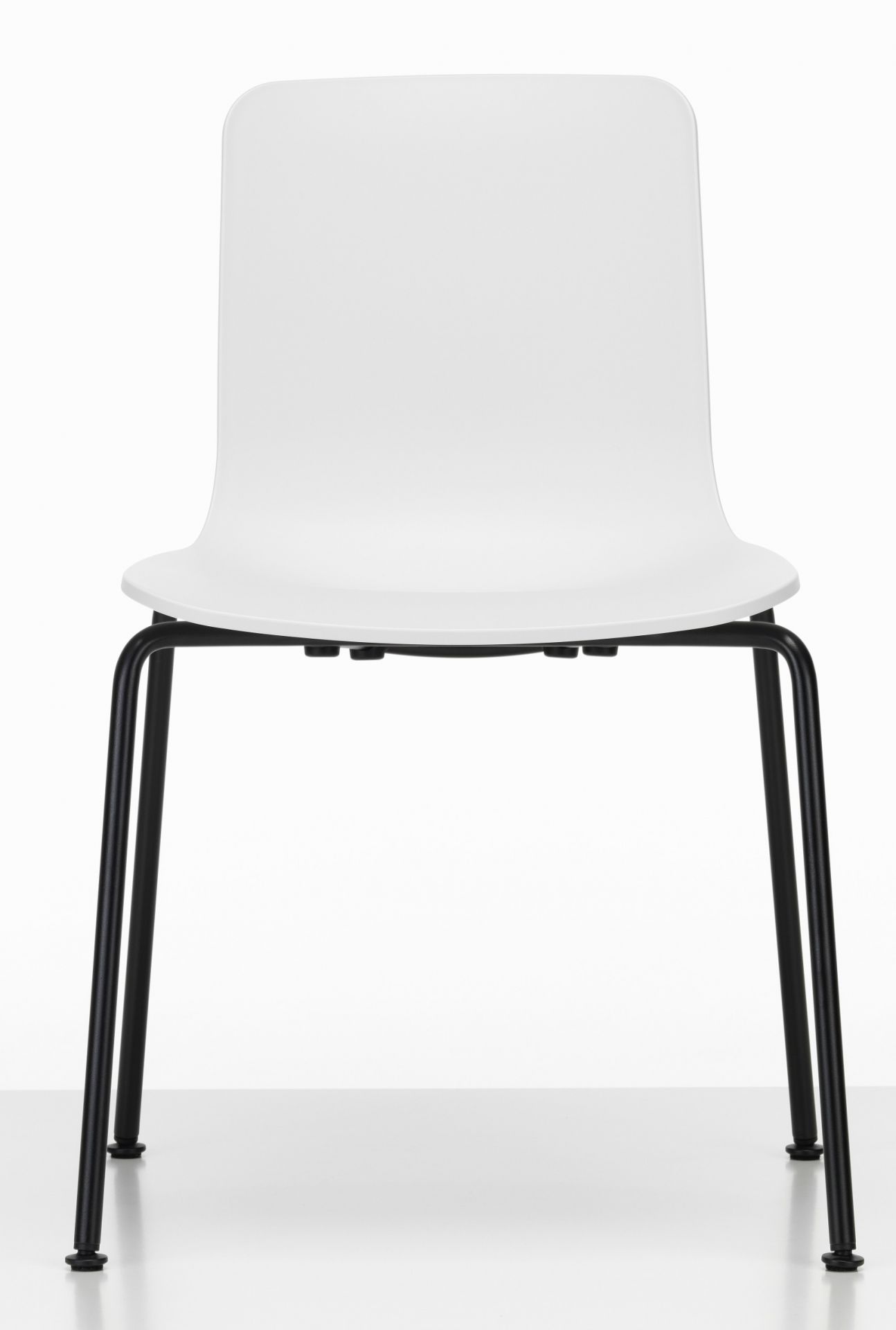 Hal RE Tube Stackable chaise Vitra