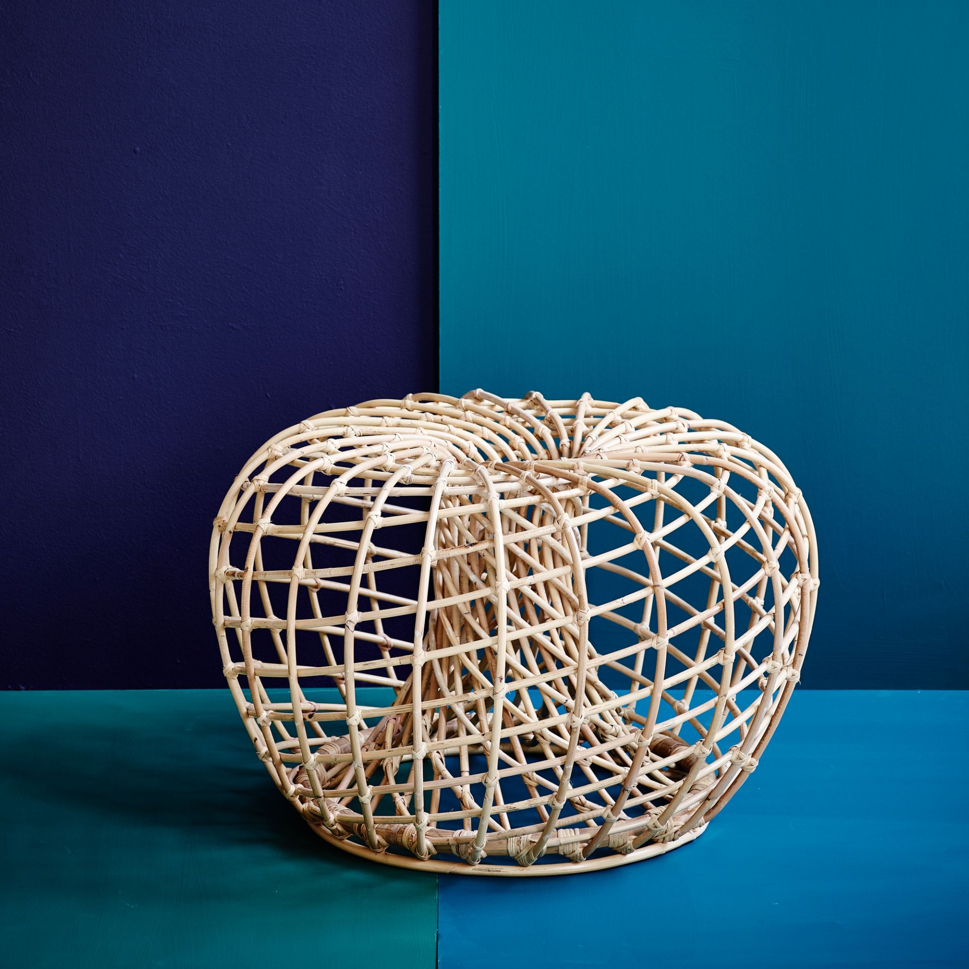 Nest Indoor Tabouret Cane-Line