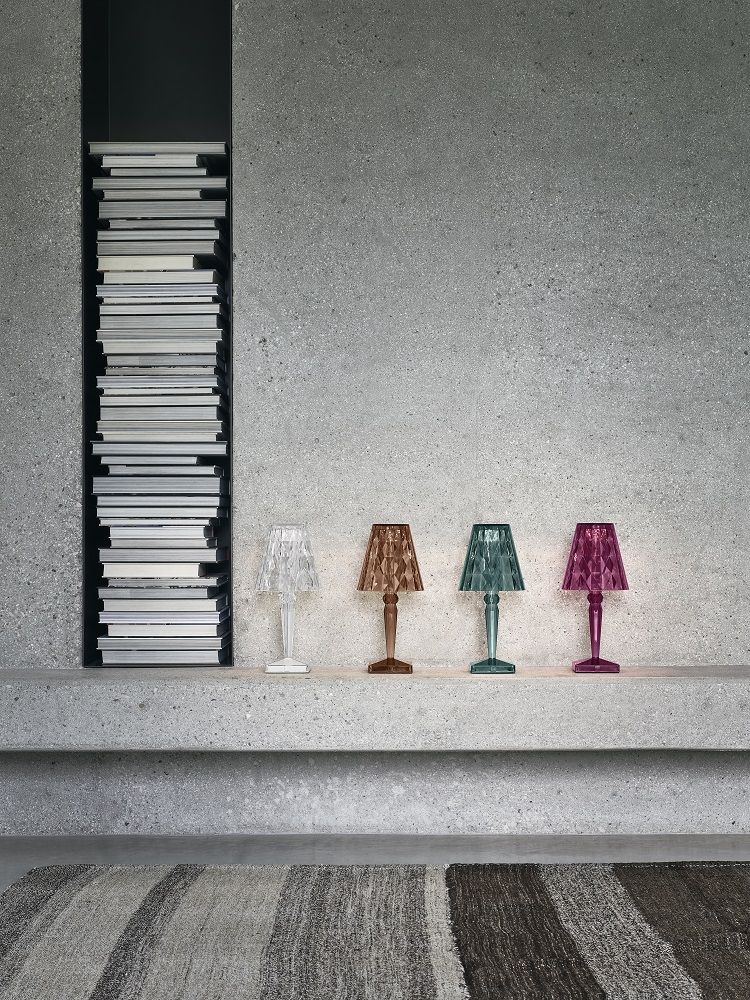 Big Battery Lampe de Table avec batterie Kartell
