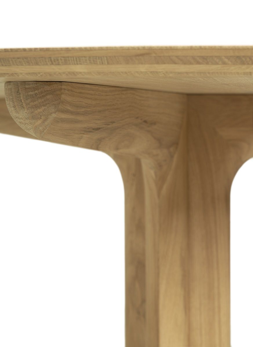 Corto Table ronde en chêne huile Ethnicraft