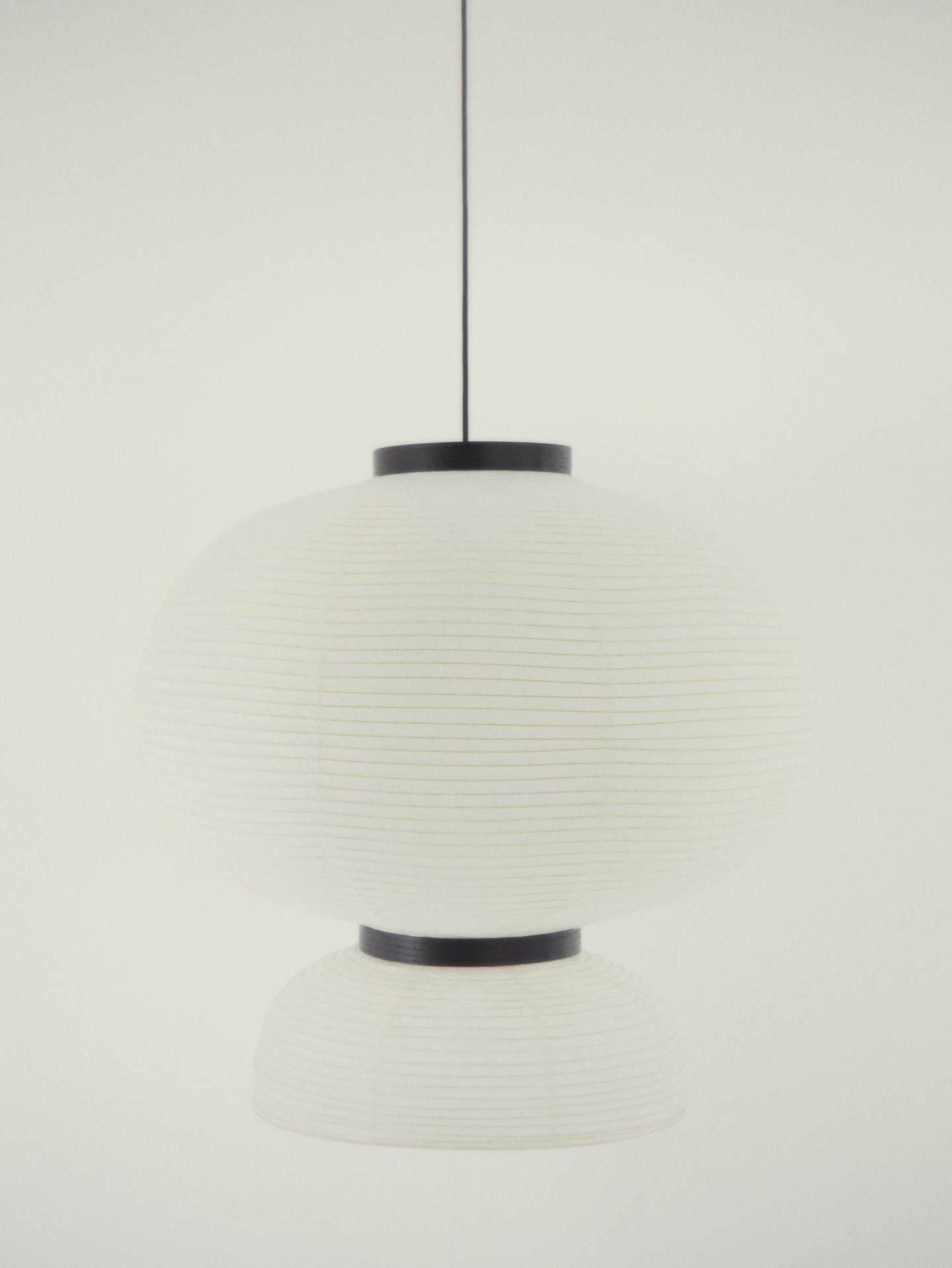 Luminaire à suspension Formakami JH5 AndTradition