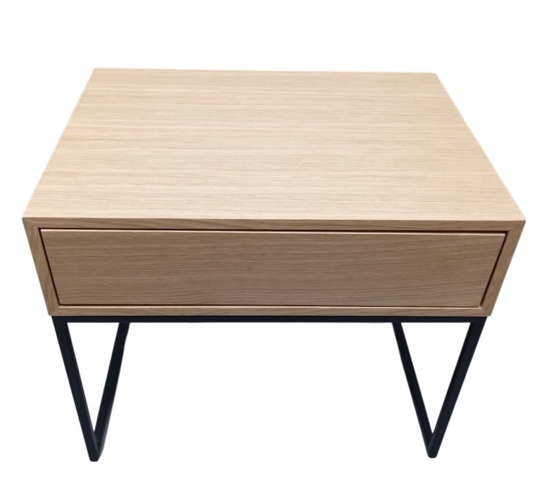 Table d'appoint Dina, chêne naturel, Jan Kurtz, exemplaire défectueux 