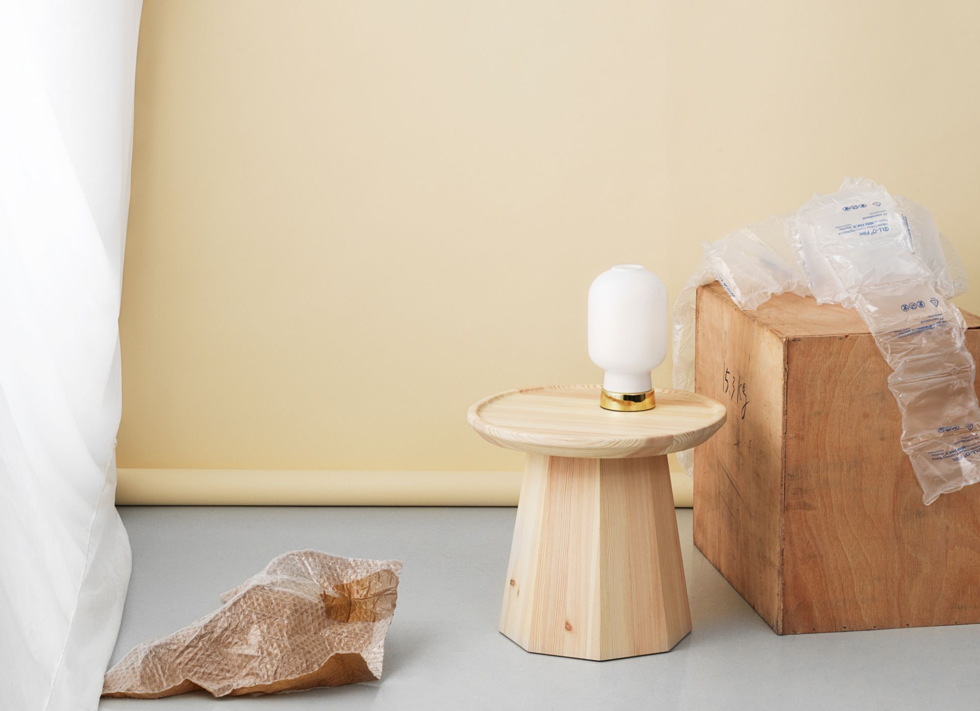 Pine Table Small Table d'appoint Petit Normann Copenhagen